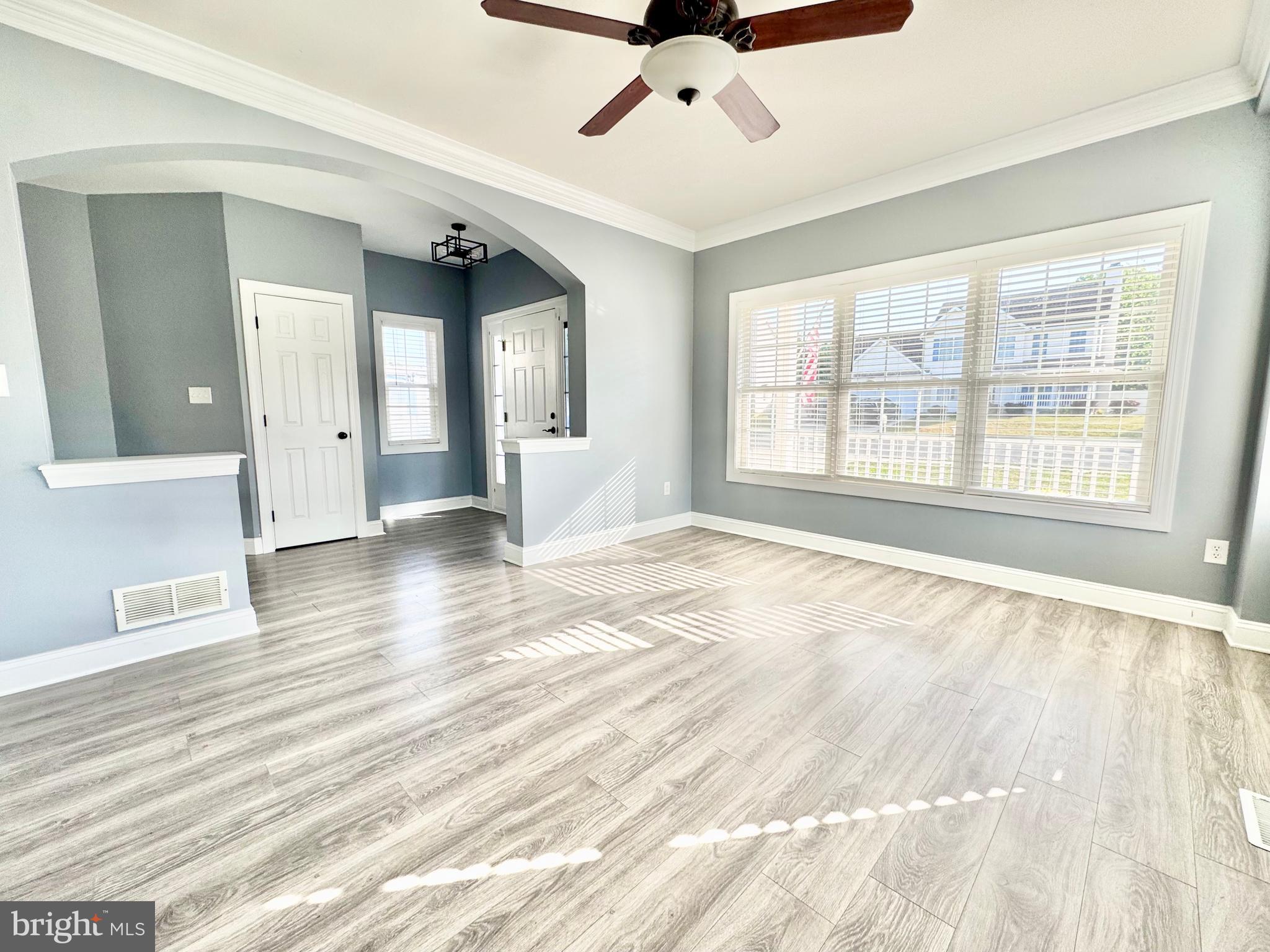 HIDDEN POND - Residential