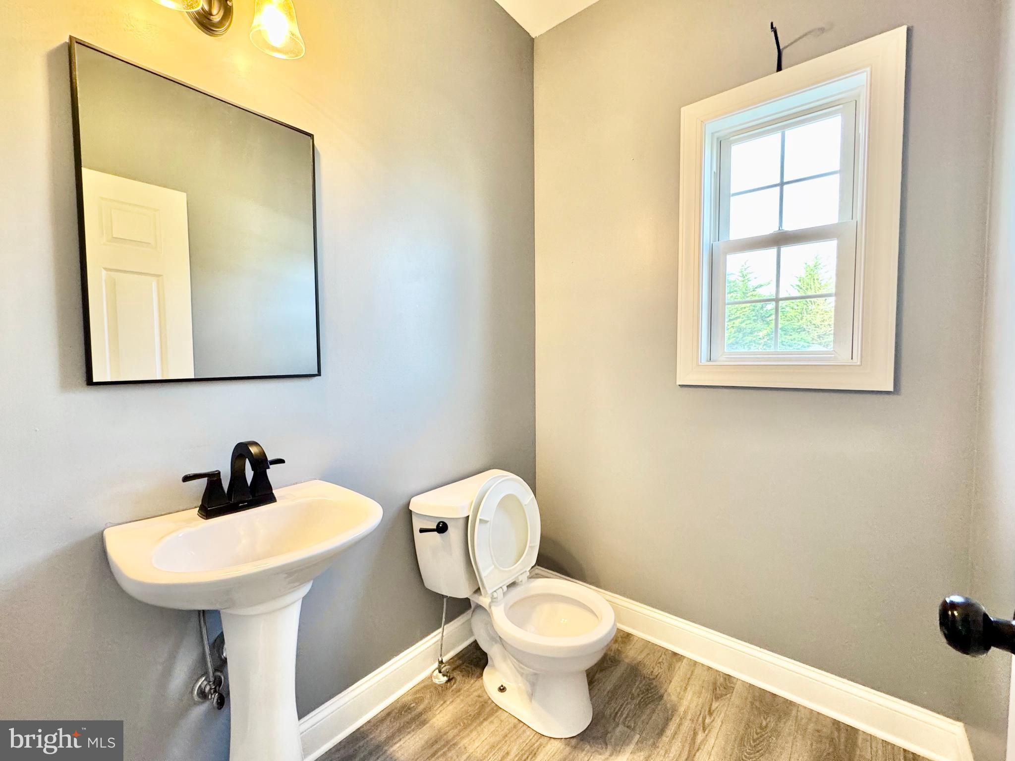 HIDDEN POND - Residential