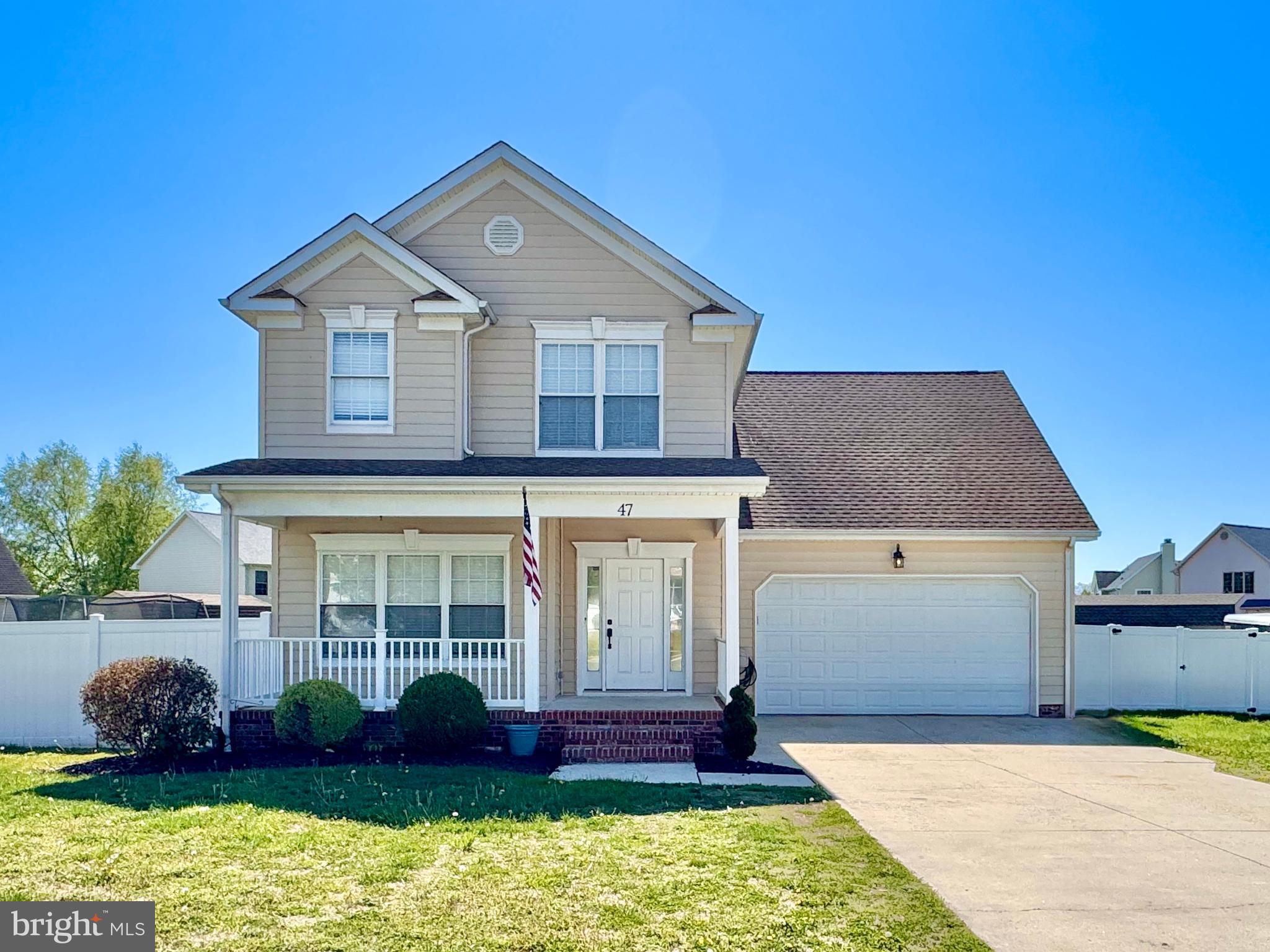HIDDEN POND - Residential