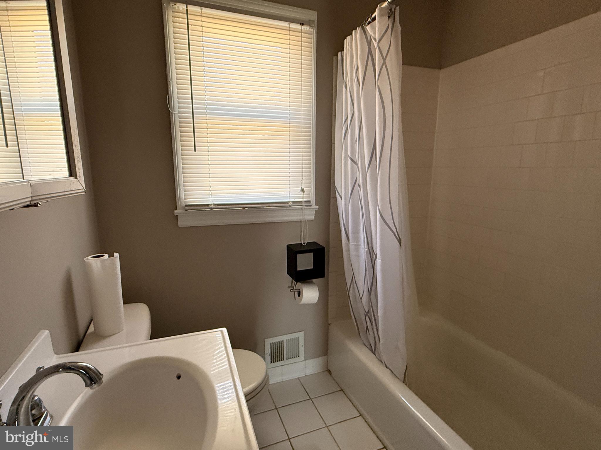 GLENMORE - Residential