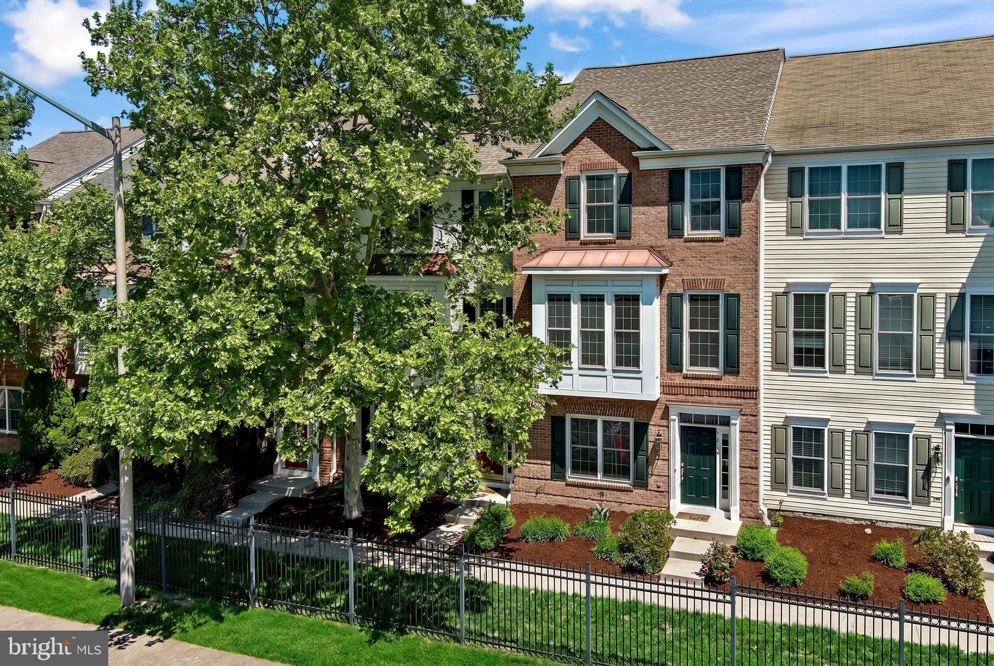COPPERMINE CROSSING - Residential