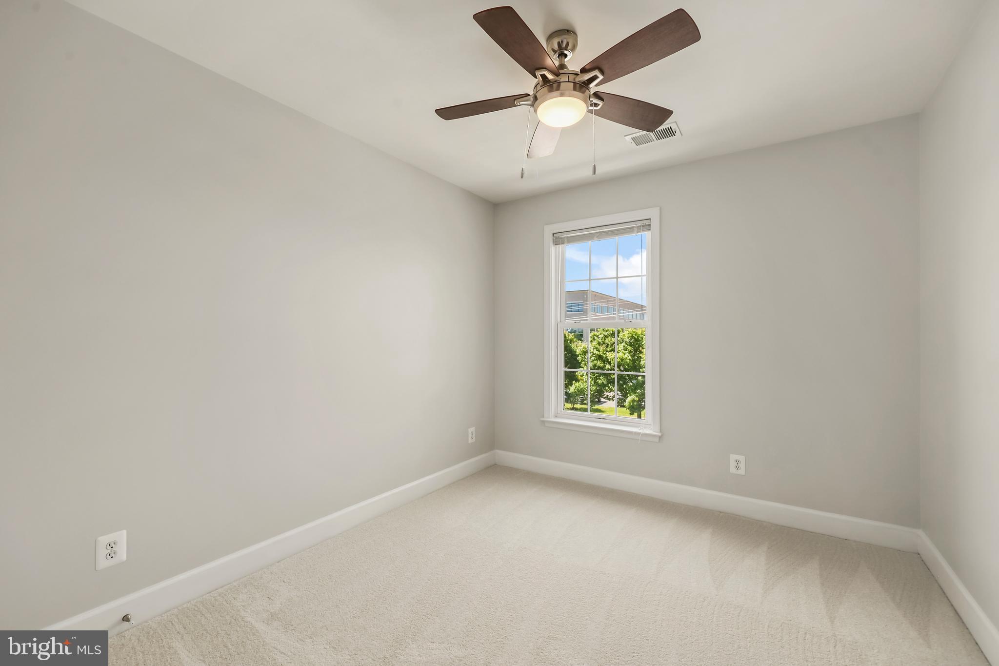COPPERMINE CROSSING - Residential