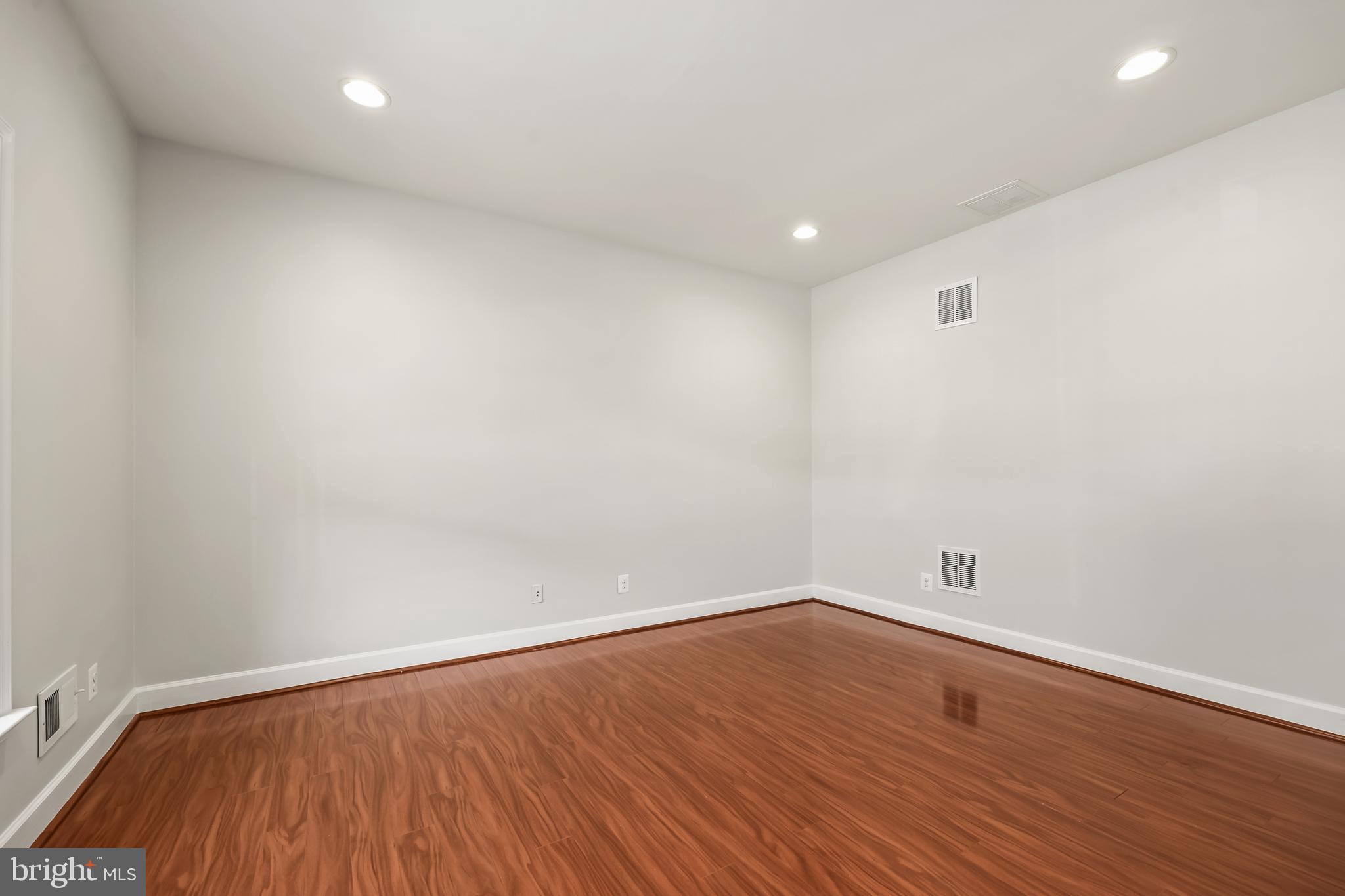COPPERMINE CROSSING - Residential