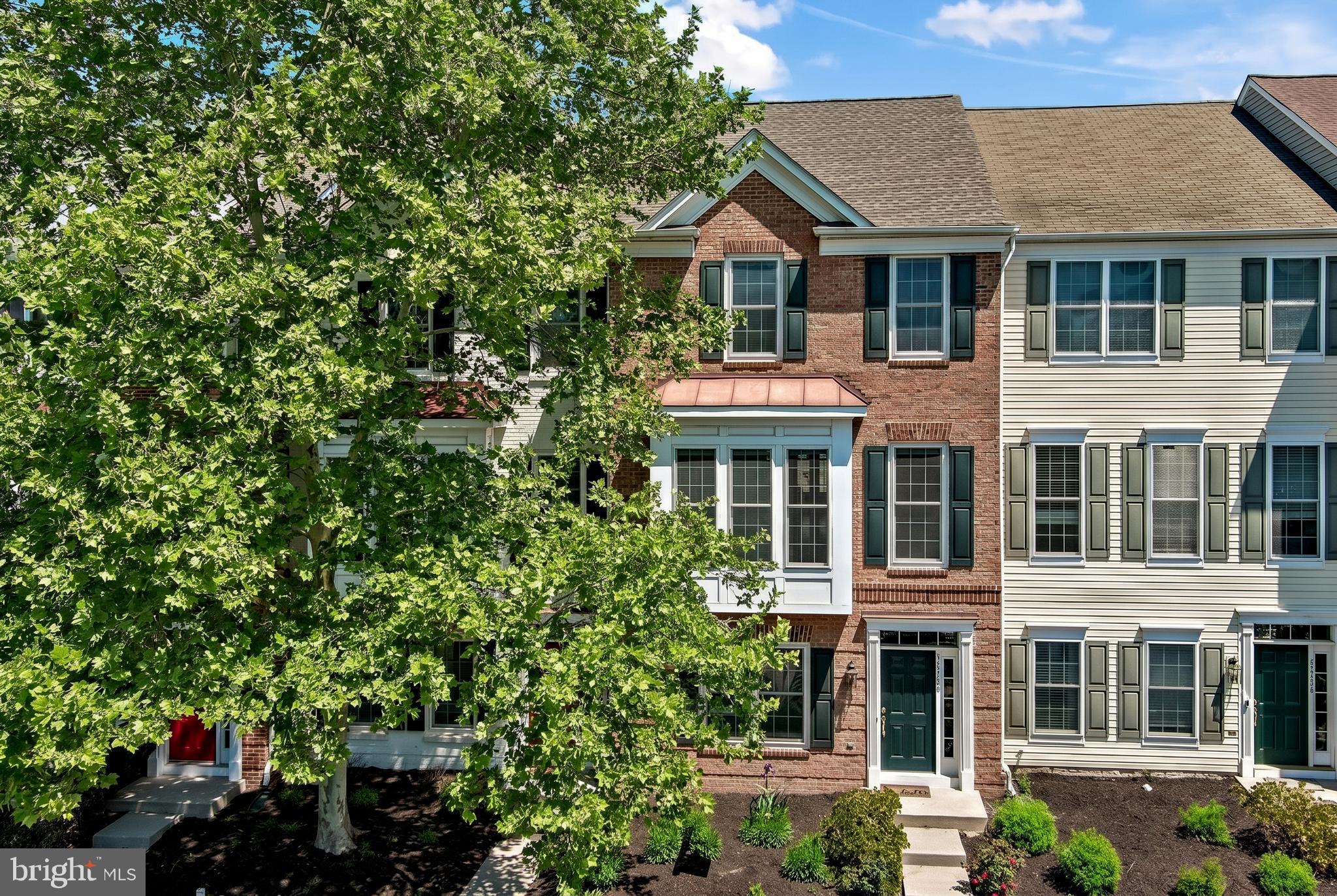 COPPERMINE CROSSING - Residential