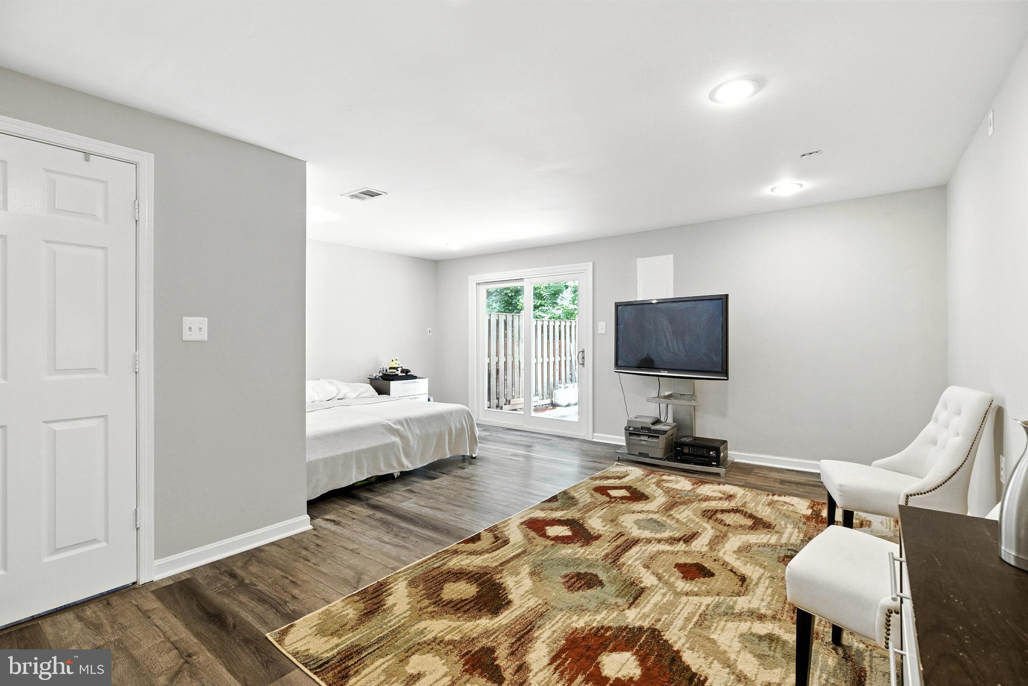 HERITAGE CROSSING - Residential