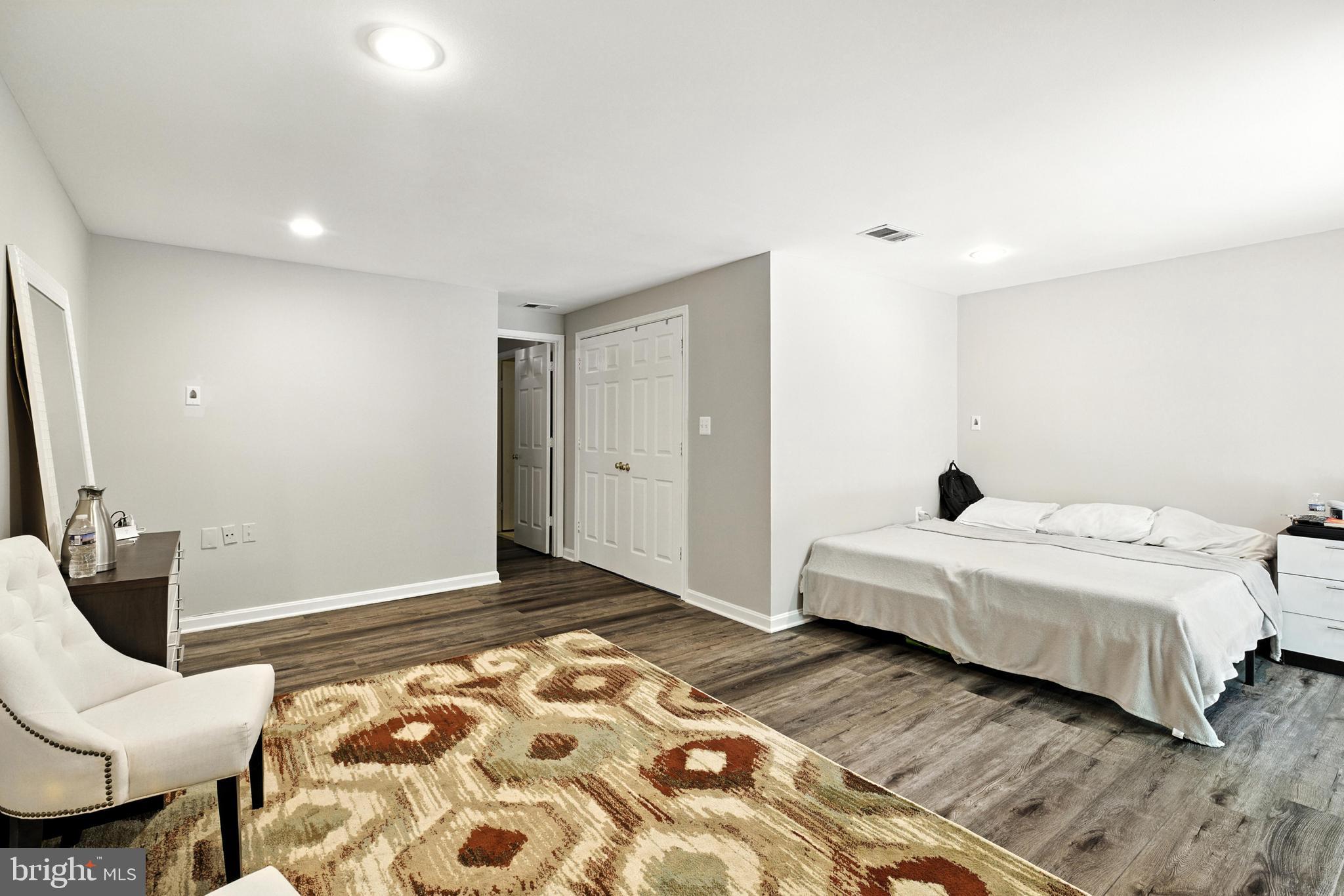 HERITAGE CROSSING - Residential