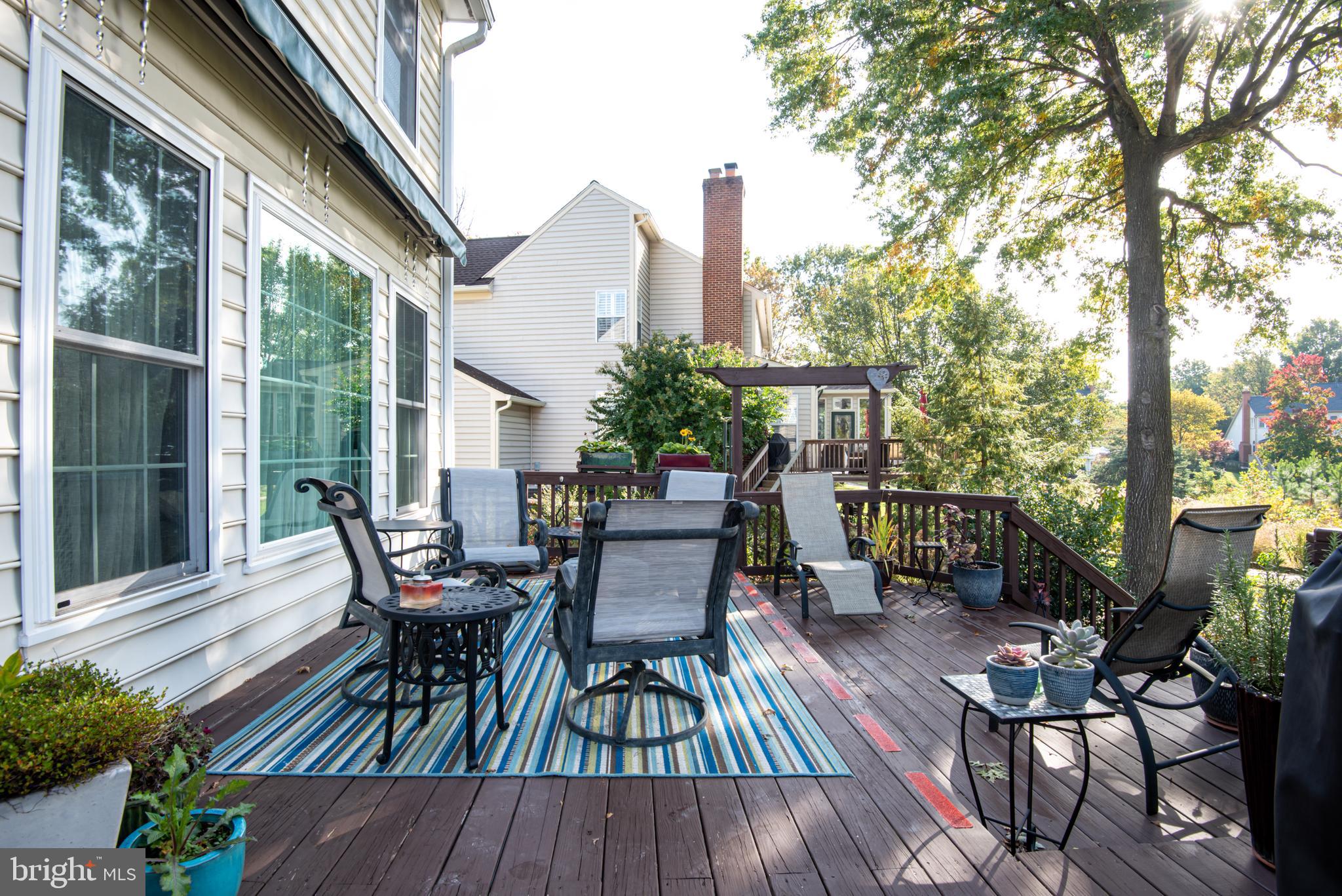 VIRGINIA OAKS - Residential