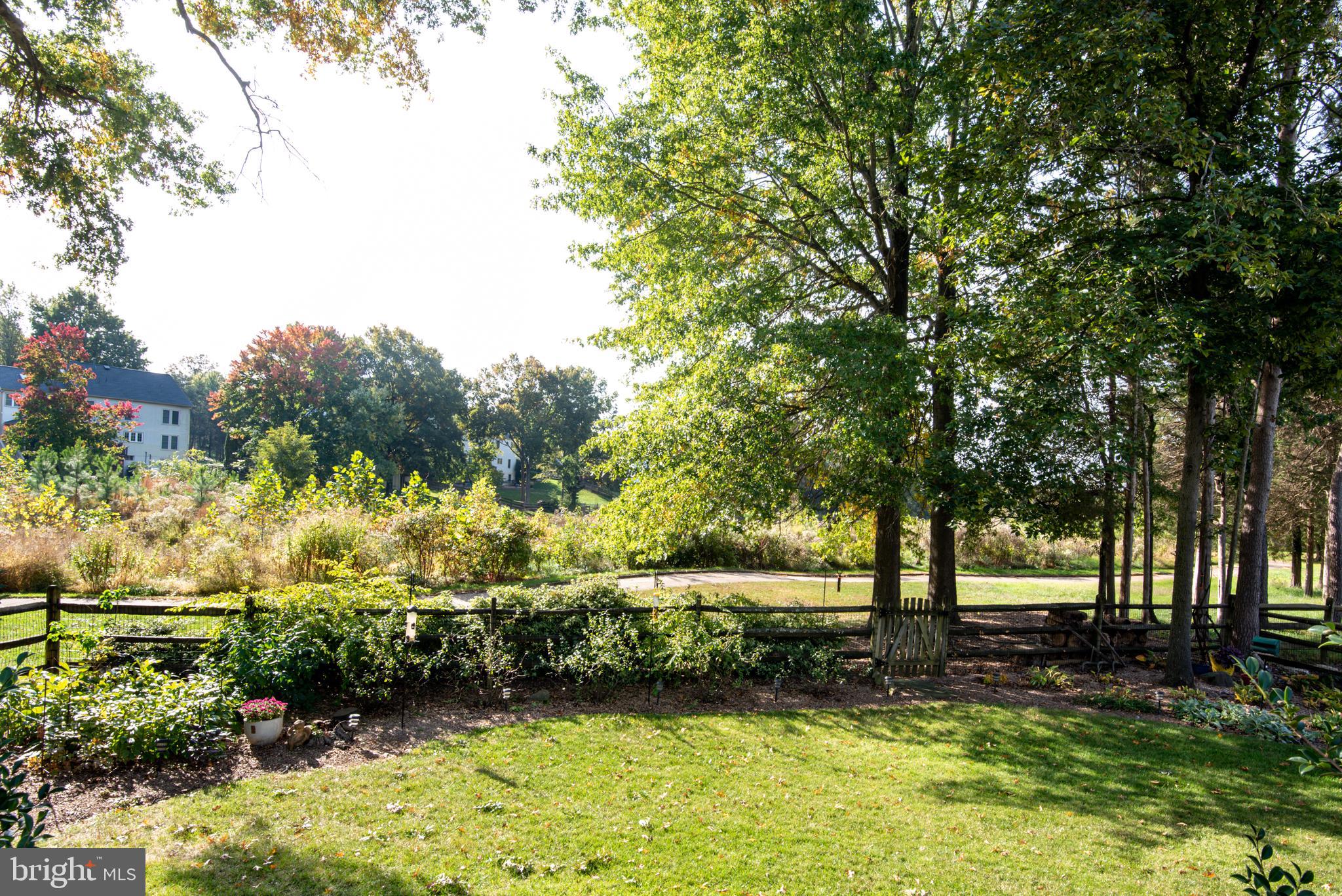 VIRGINIA OAKS - Residential