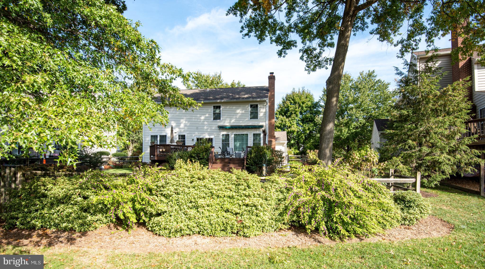 VIRGINIA OAKS - Residential