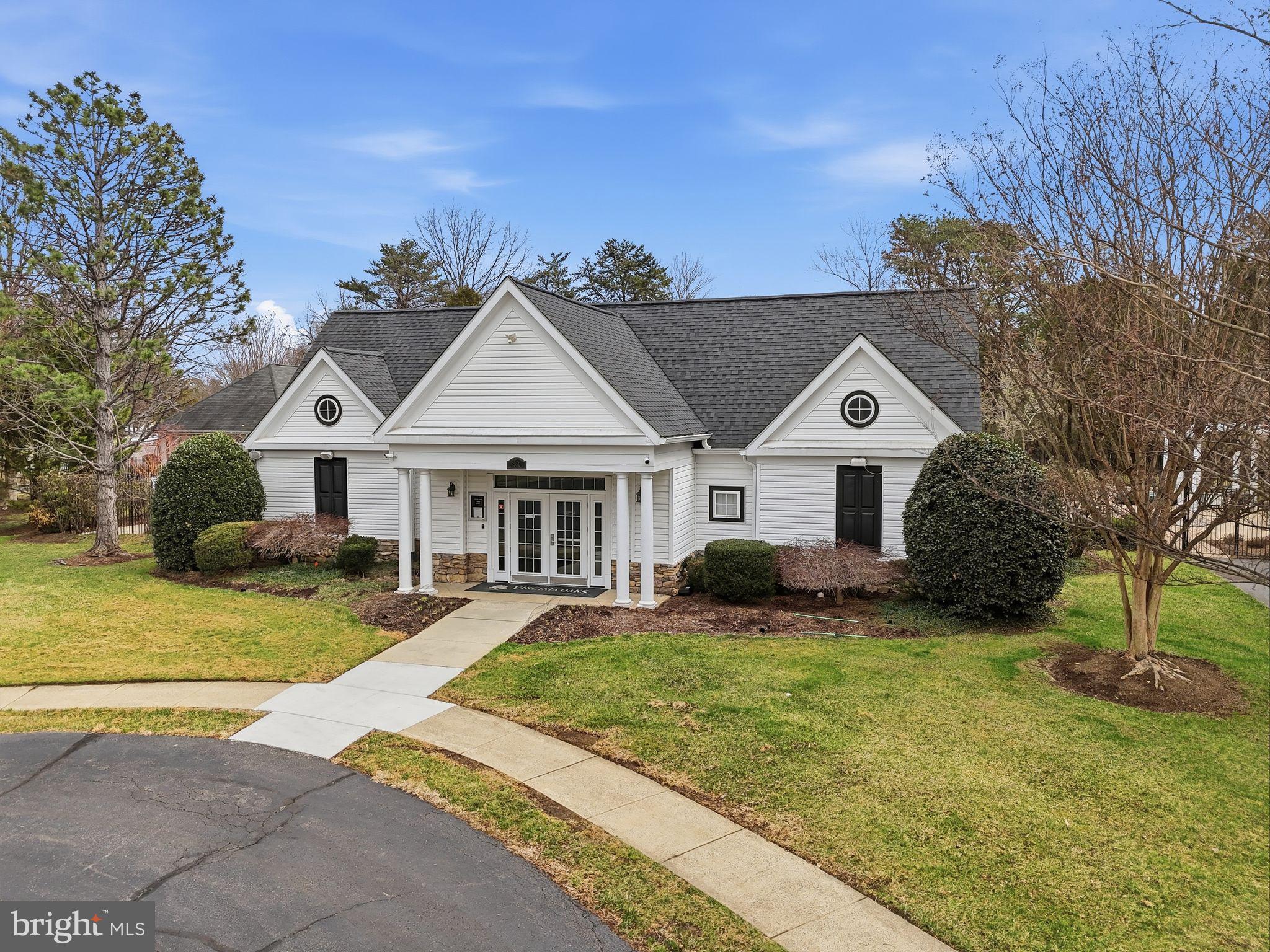 VIRGINIA OAKS - Residential