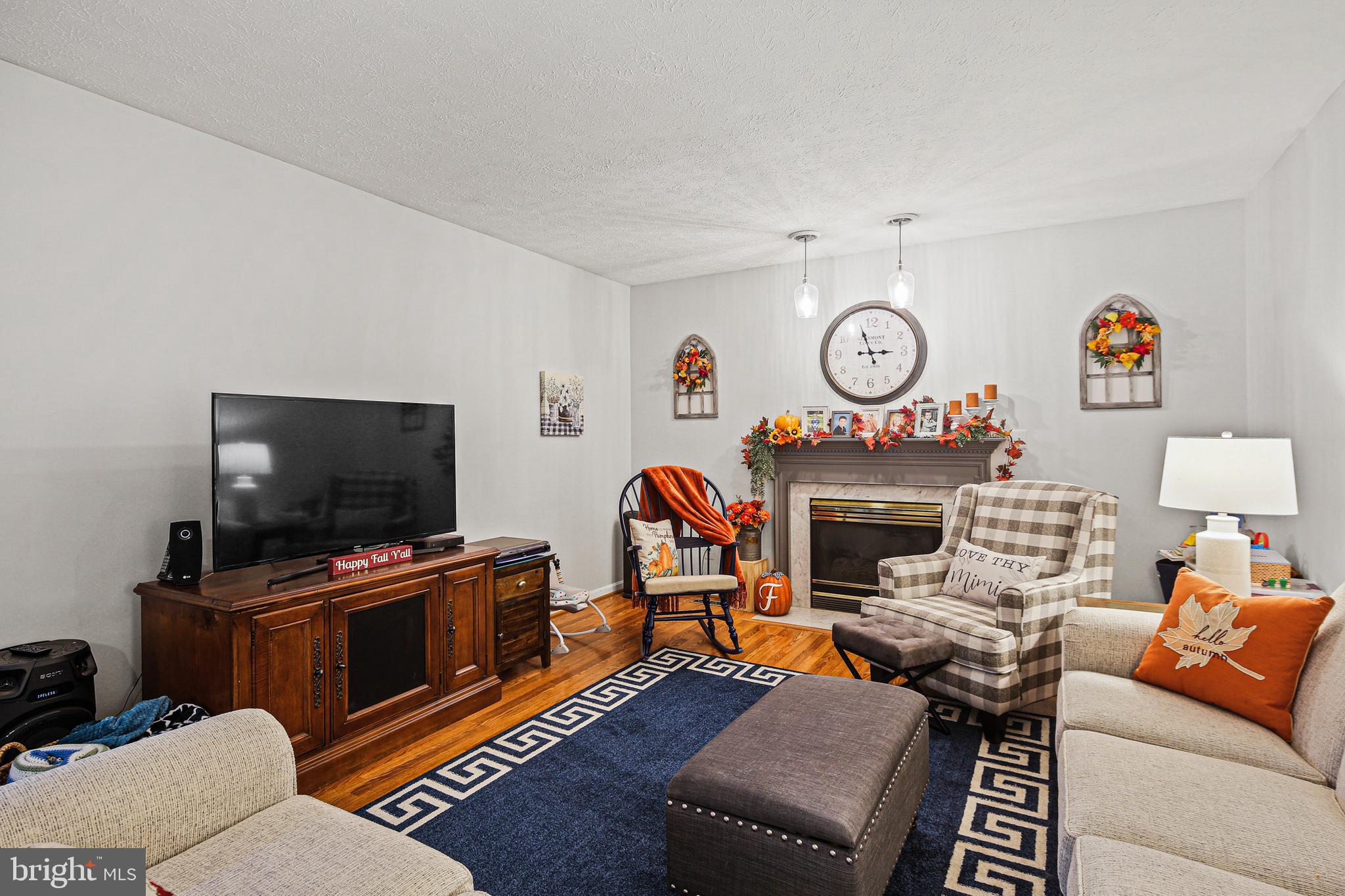 FAIRWIND FARMS - Residential