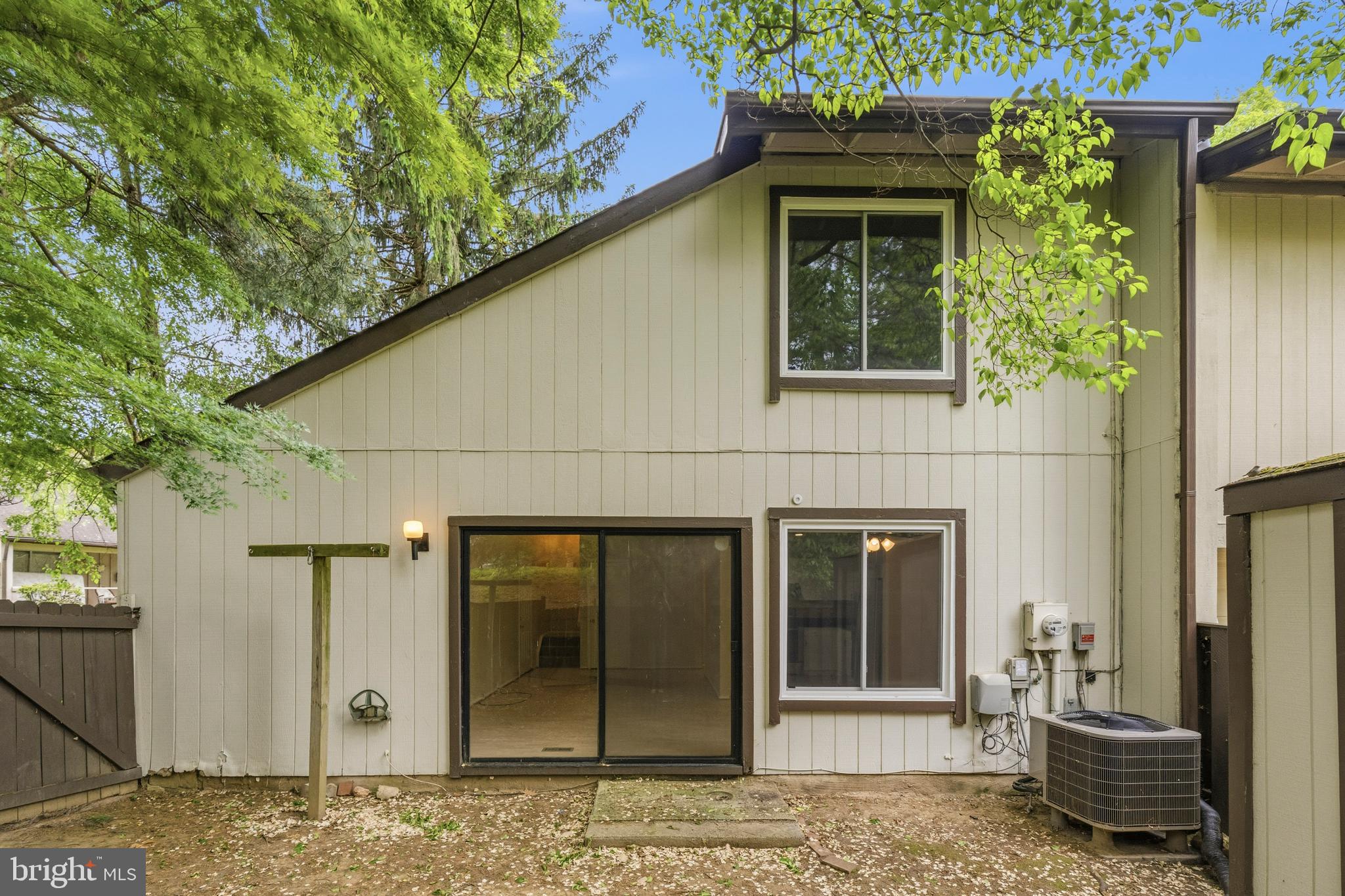 CHARLENE - Residential