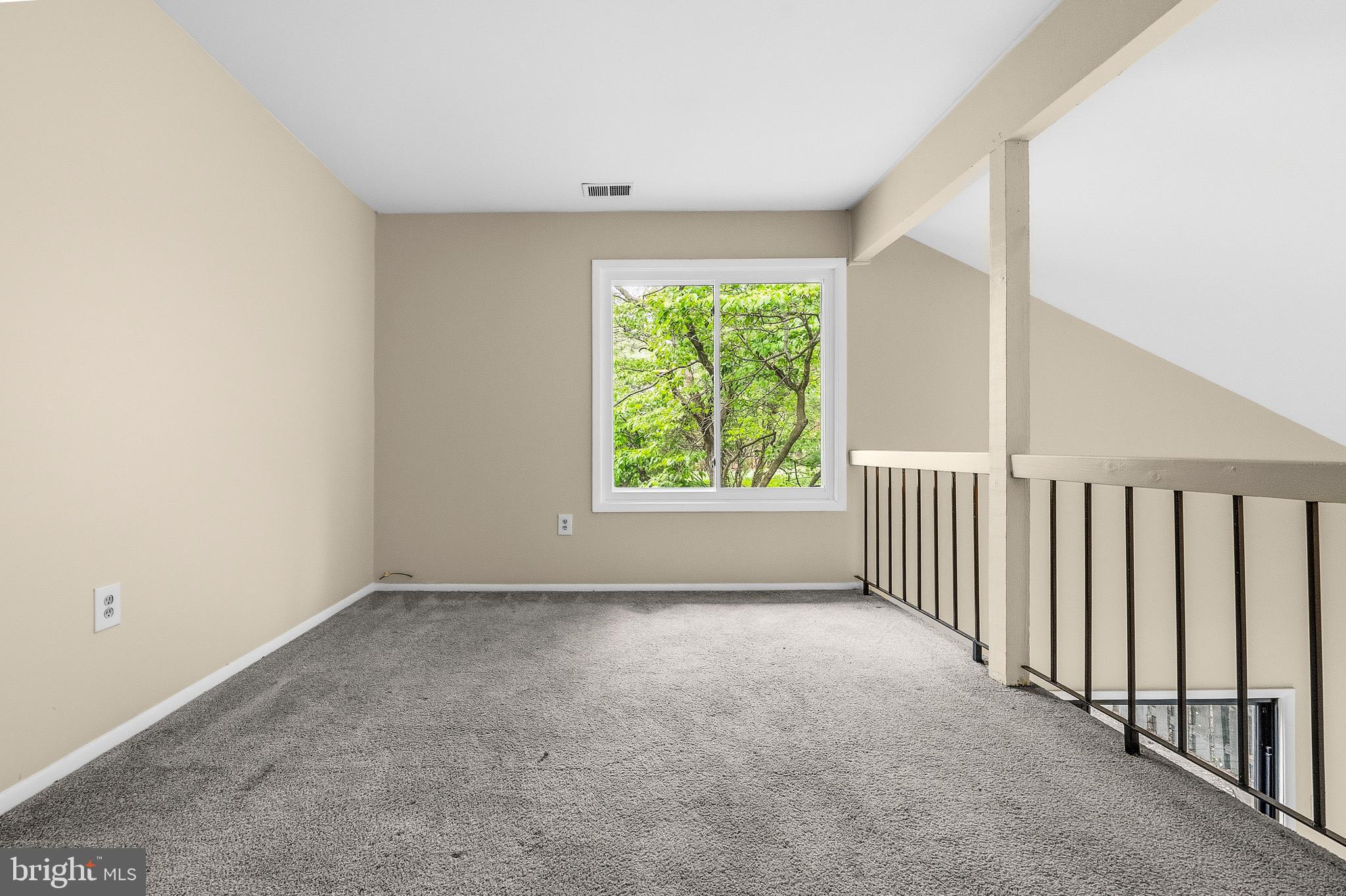 CHARLENE - Residential
