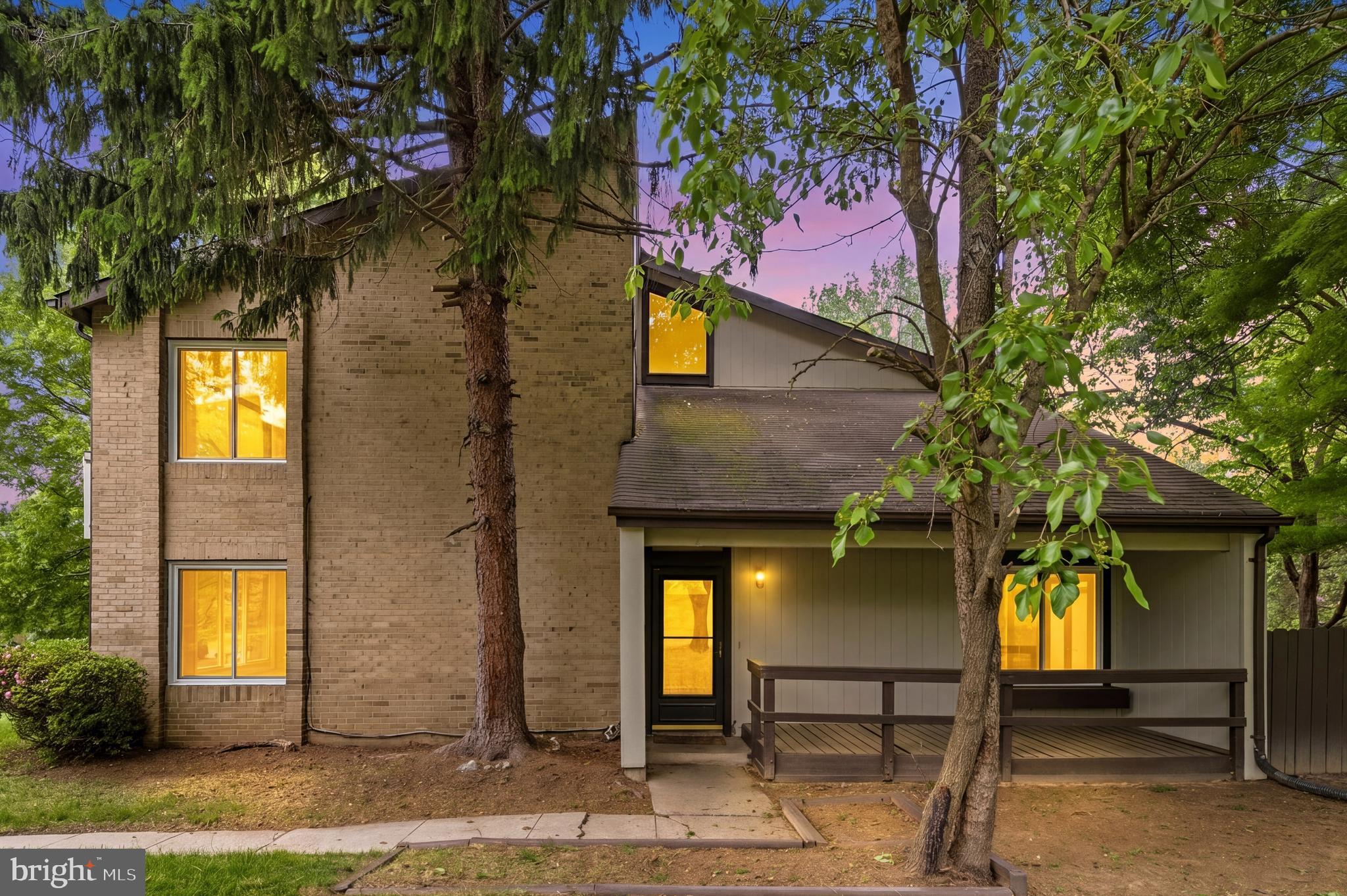 CHARLENE - Residential