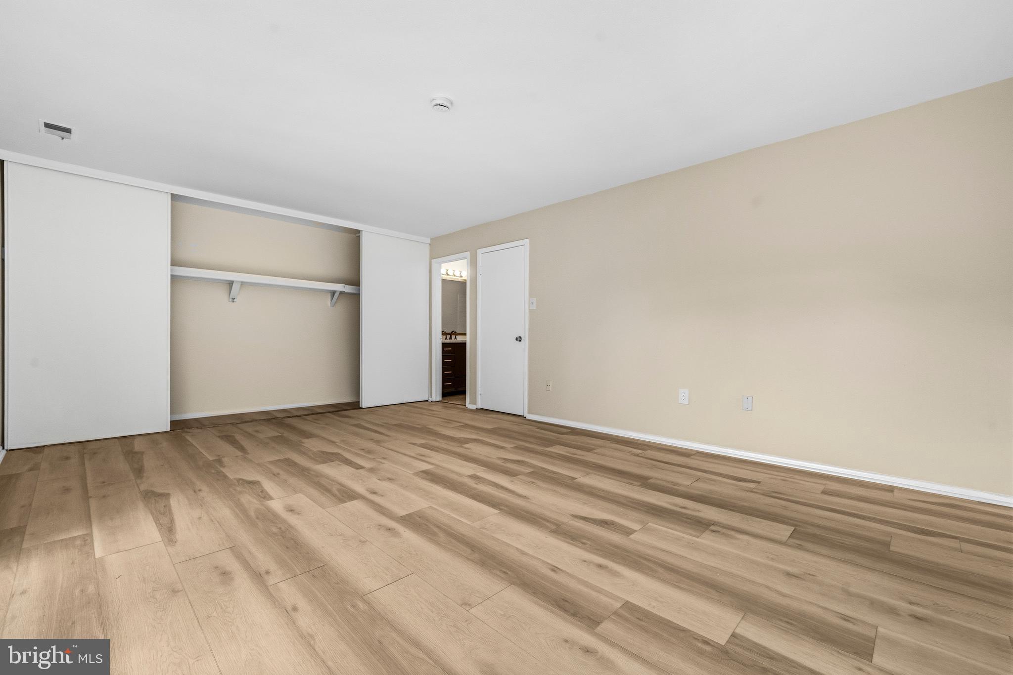 CHARLENE - Residential