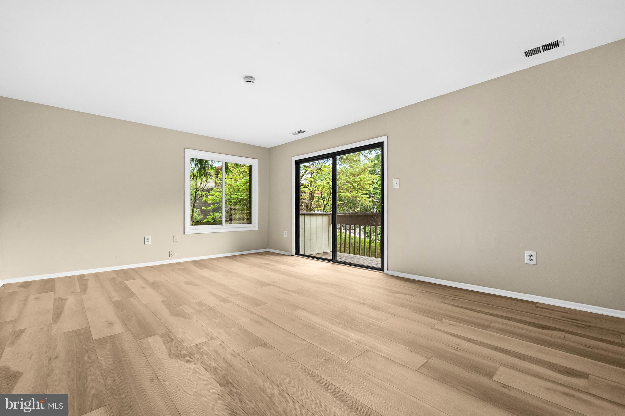 CHARLENE - Residential