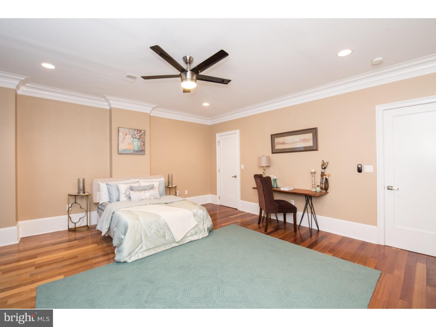 GRADUATE HOSPITAL - Residential