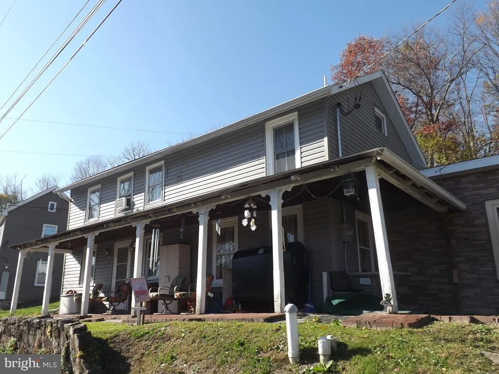 200 High Street E, Unionville, PA 16835