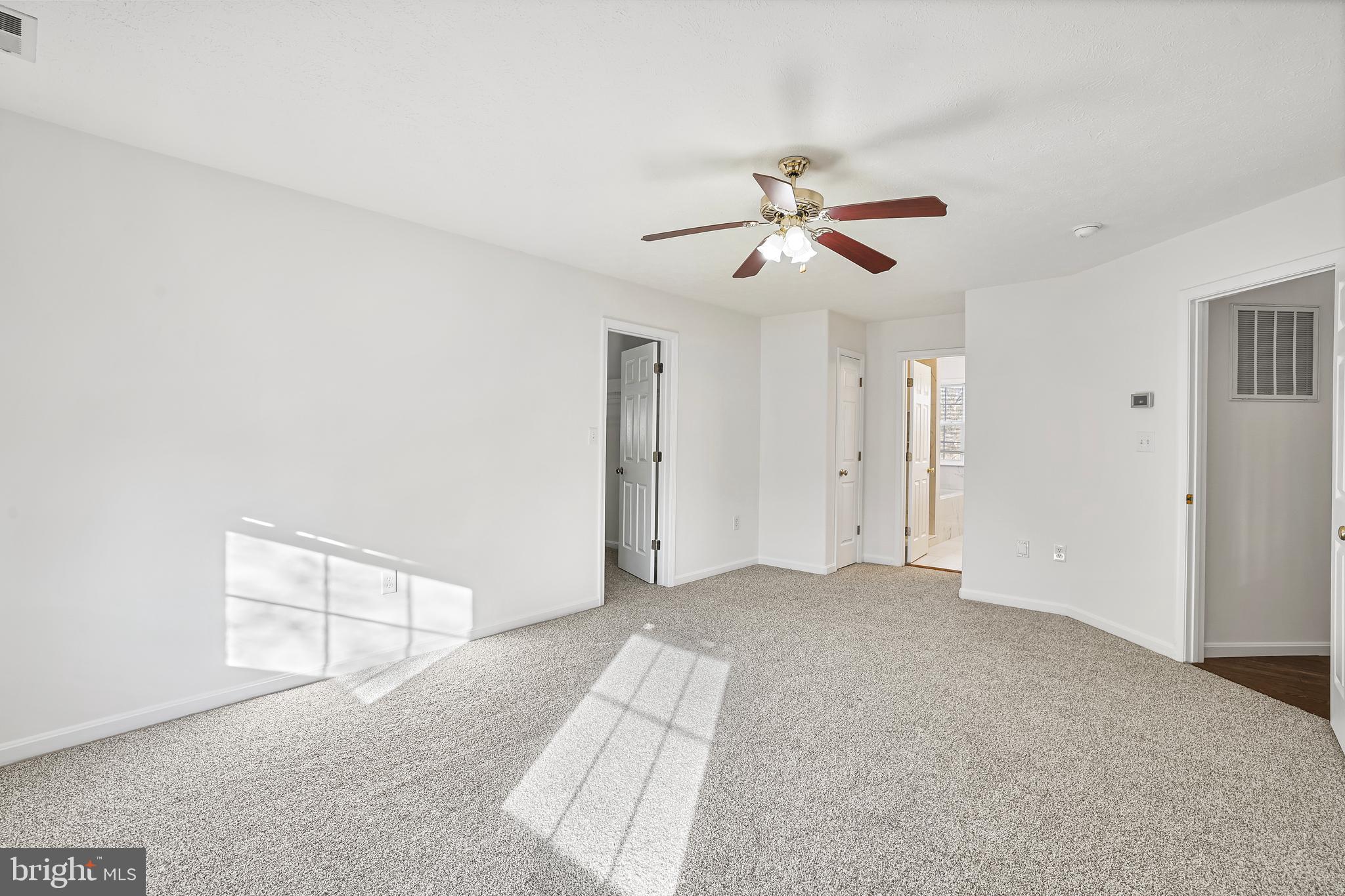 PELHAM'S CROSSING - Residential