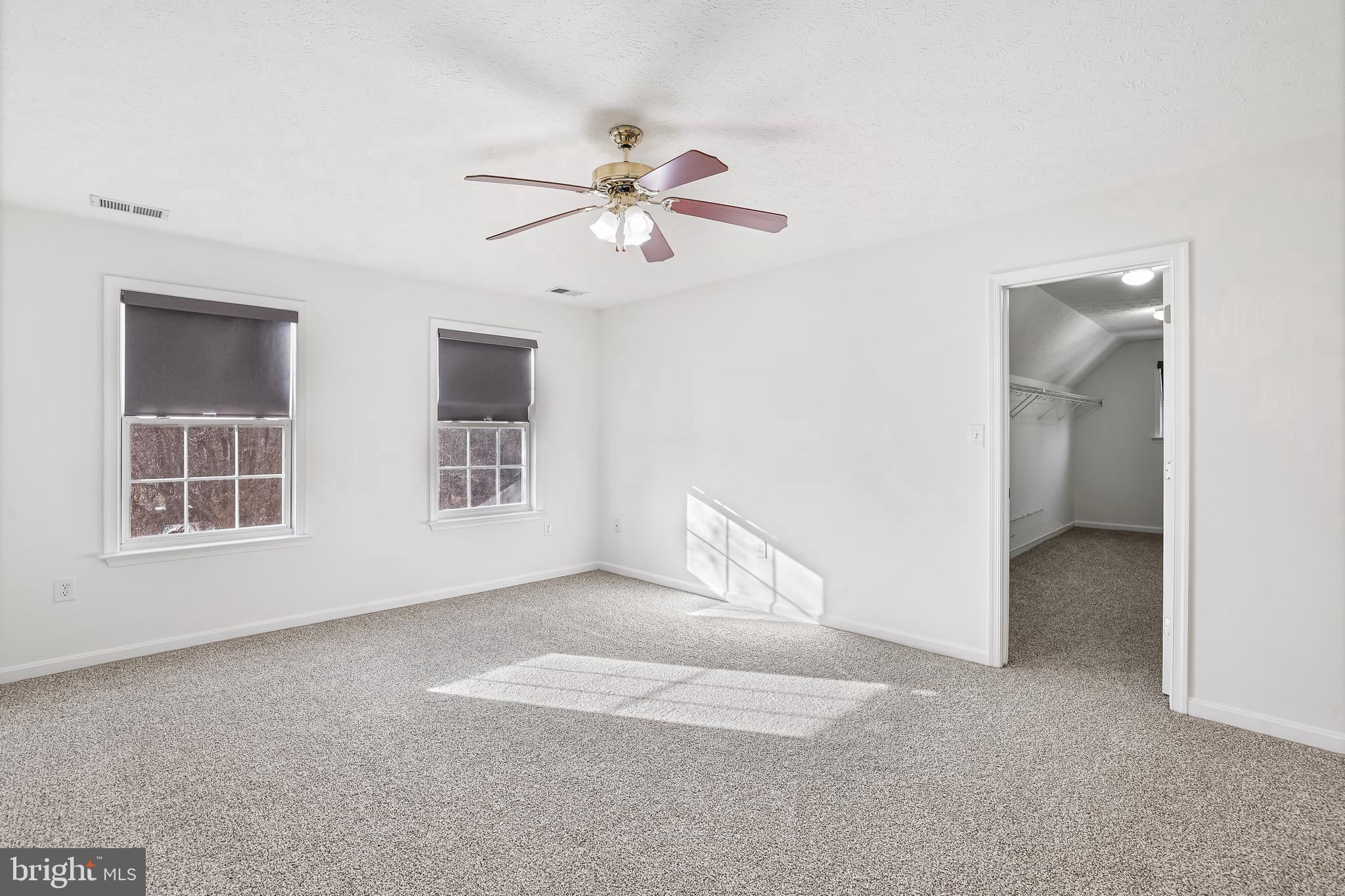 PELHAM'S CROSSING - Residential