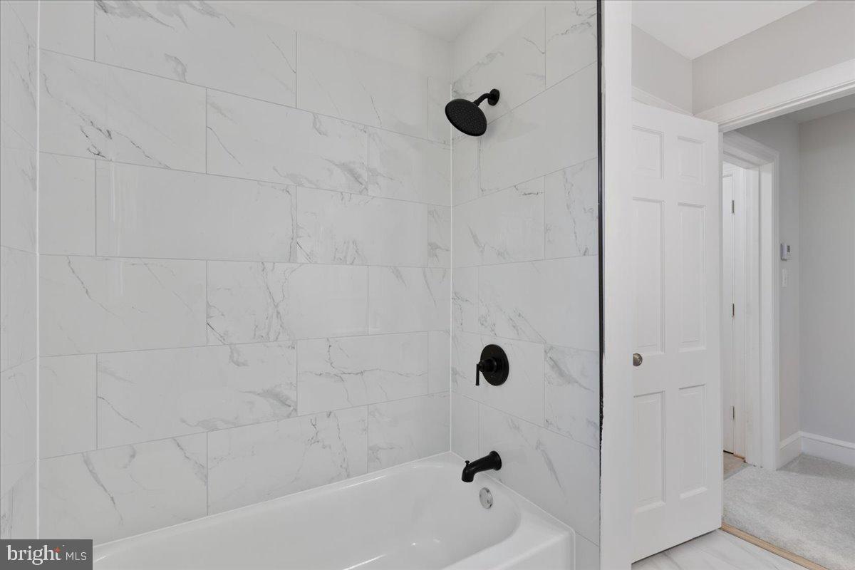 CONFEDERATE RIDGE - Residential