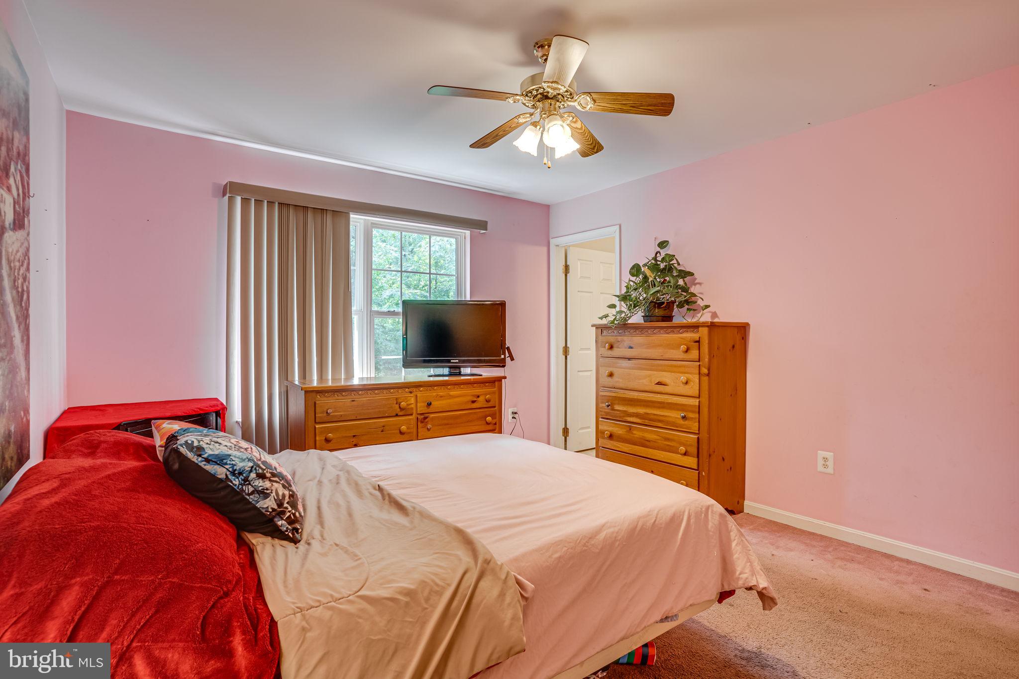 CHESTNUT ACRES - Residential