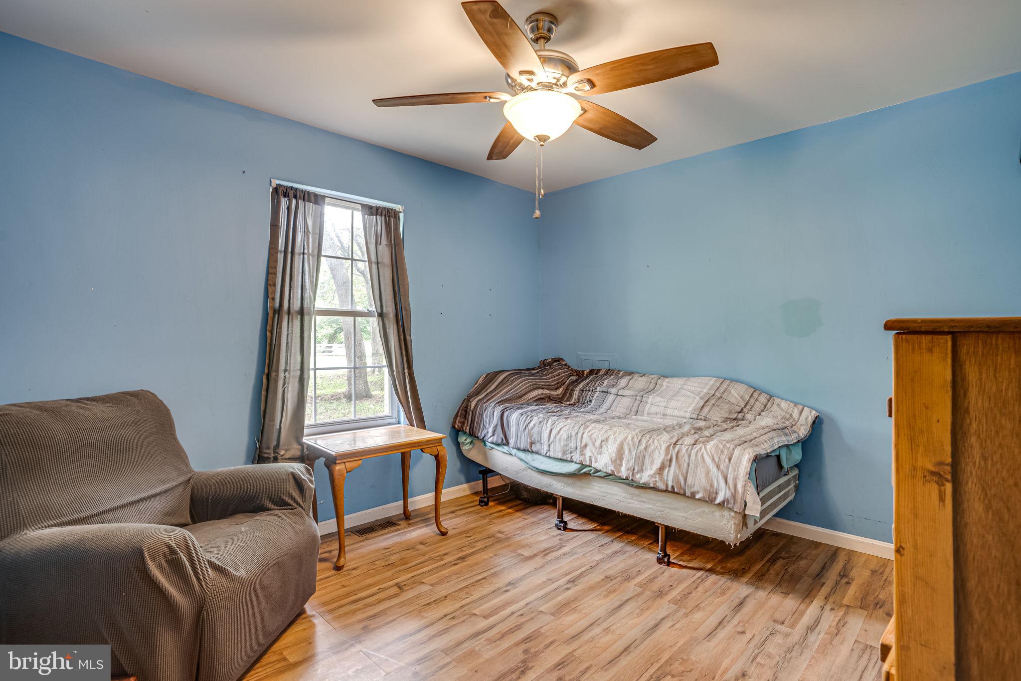 CHESTNUT ACRES - Residential