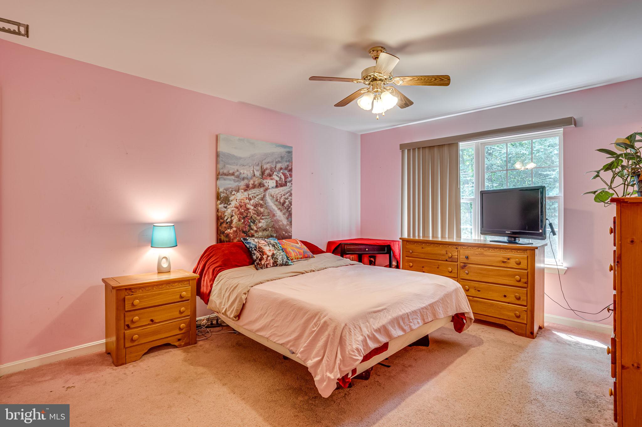 CHESTNUT ACRES - Residential