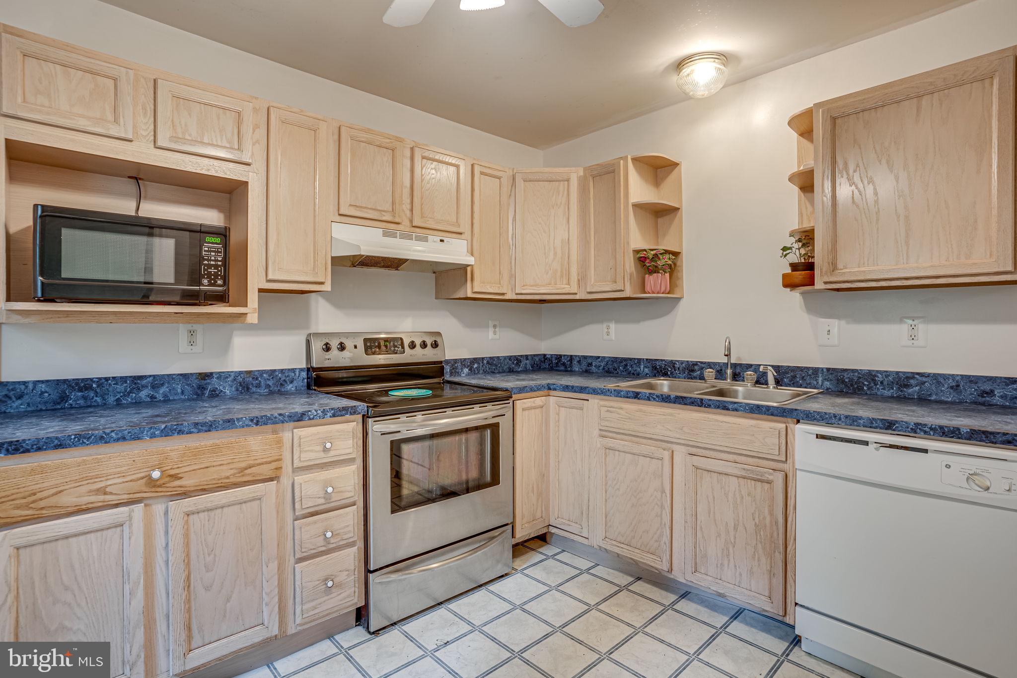 CHESTNUT ACRES - Residential