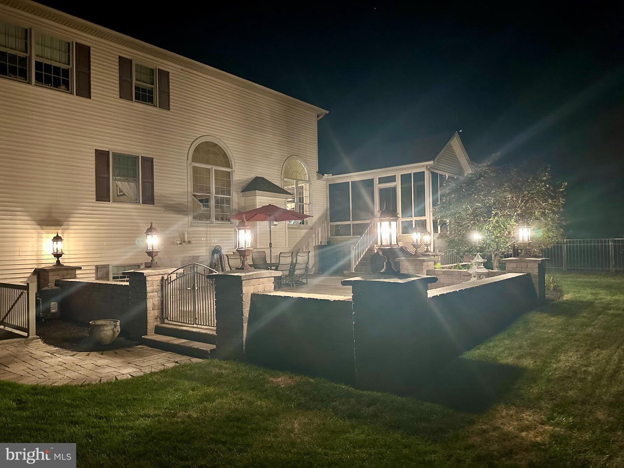 FARMINGTON - Residential