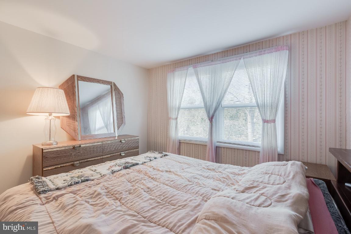 MARLTON - Residential