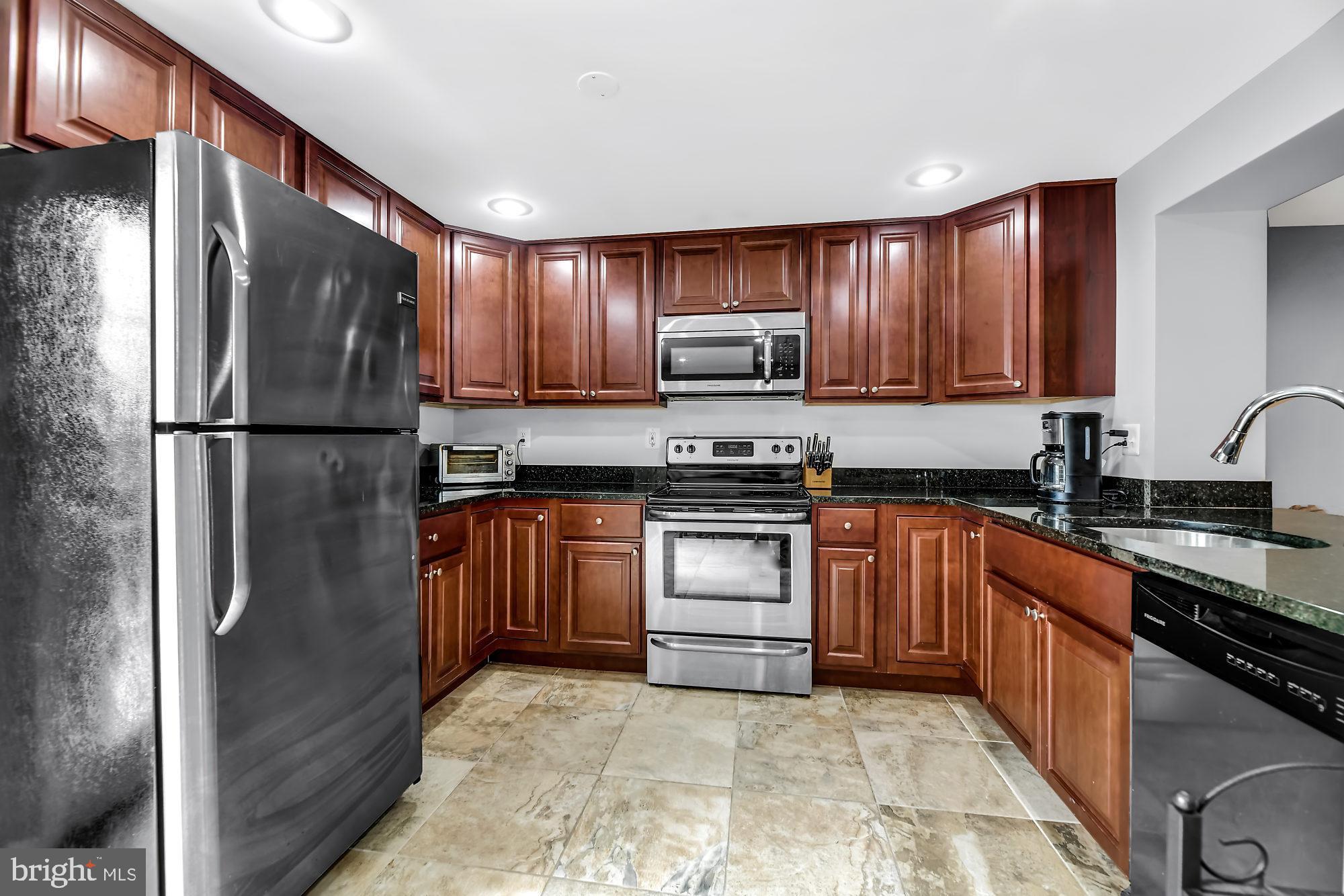 UPTON VILLAGE NORTH - Residential