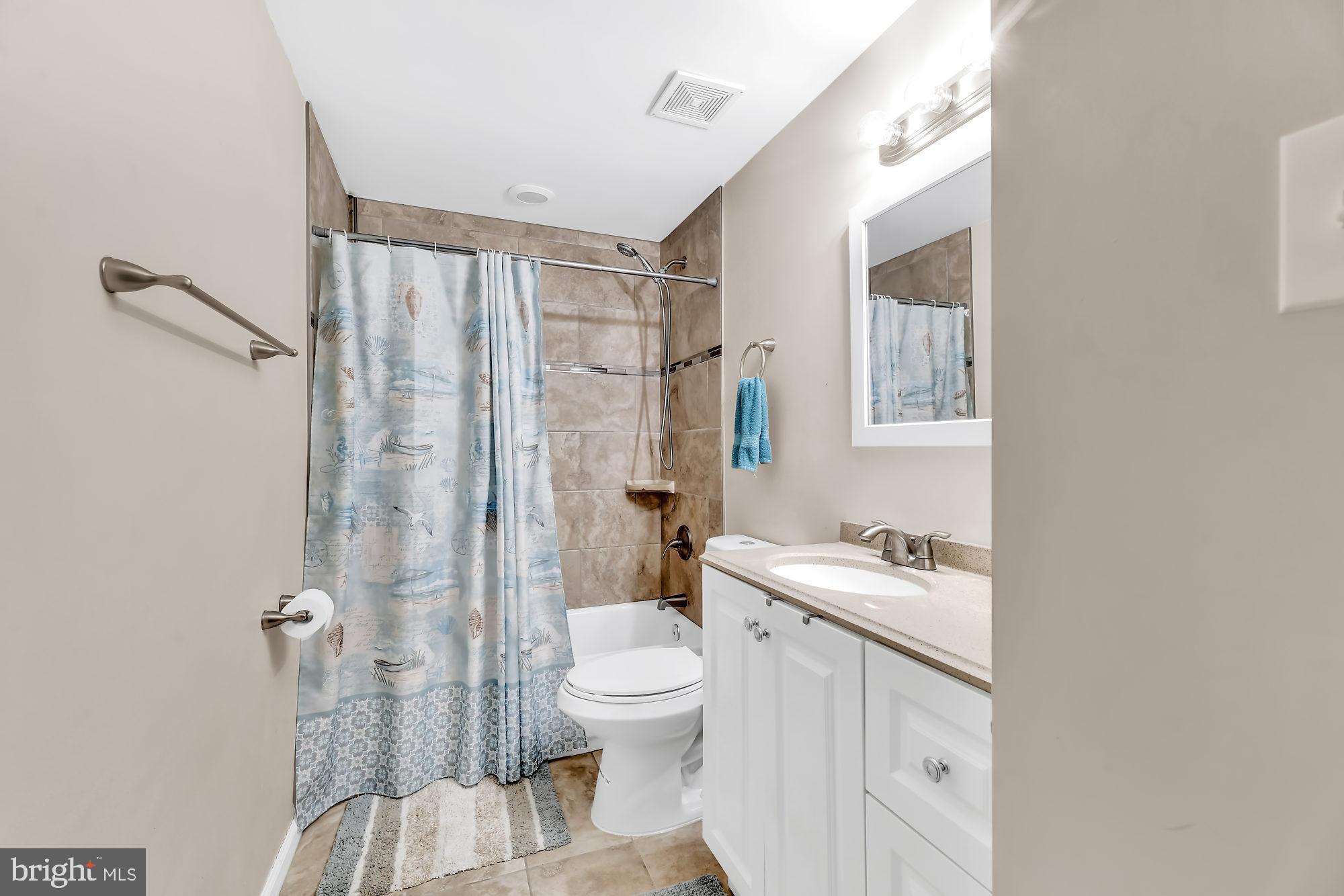 UPTON VILLAGE NORTH - Residential