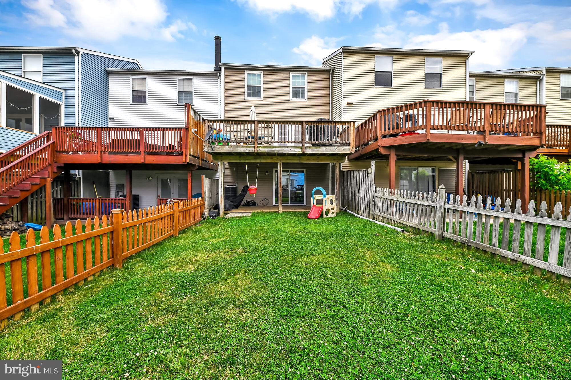 UPTON VILLAGE NORTH - Residential