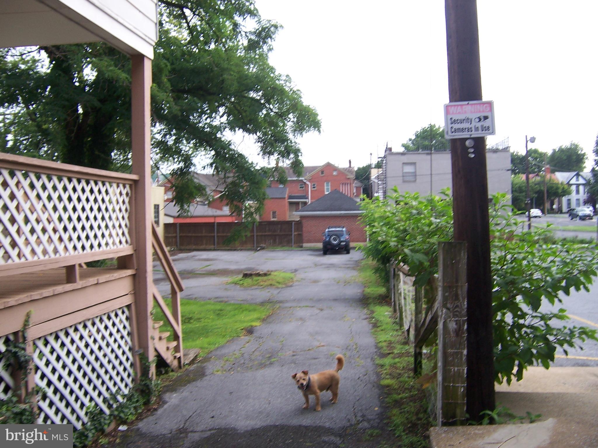 MARTINSBURG CITY - Commercial Sale