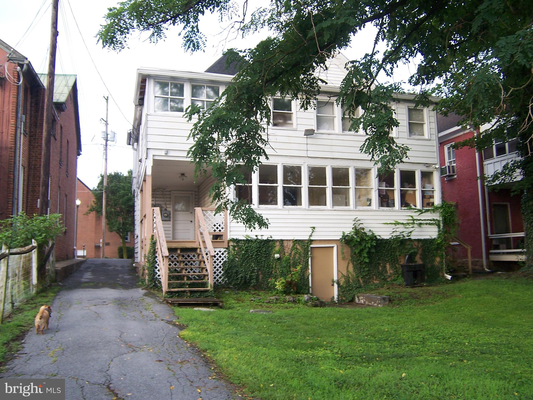 MARTINSBURG CITY - Commercial Sale