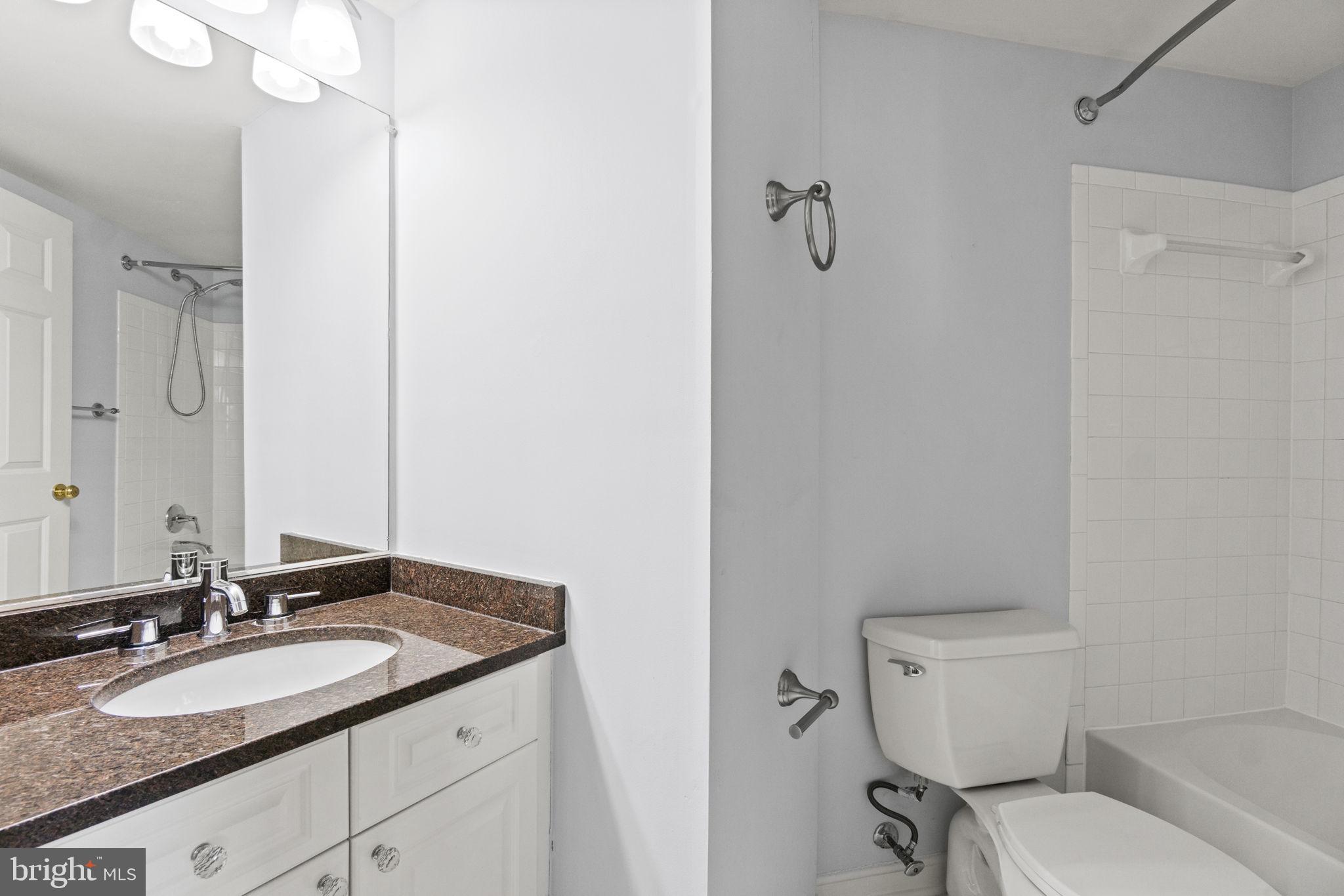 WEST MARKET - Residential Lease