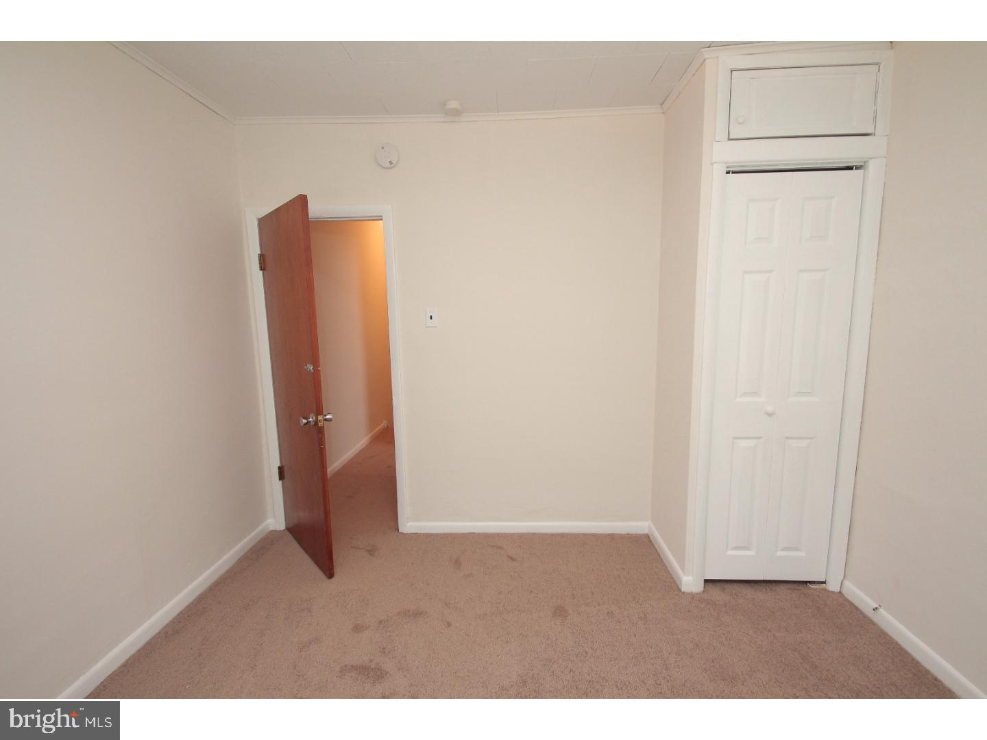 PORT RICHMOND - Residential Lease