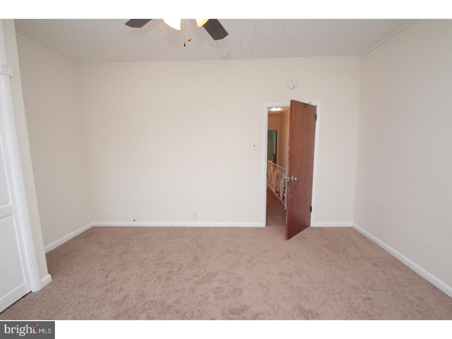 PORT RICHMOND - Residential Lease