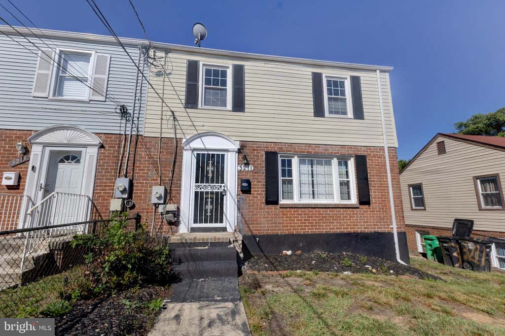 Photo of 3211 32nd Avenue, TEMPLE HILLS, MD 20748 (MLS # MDPG2207050)