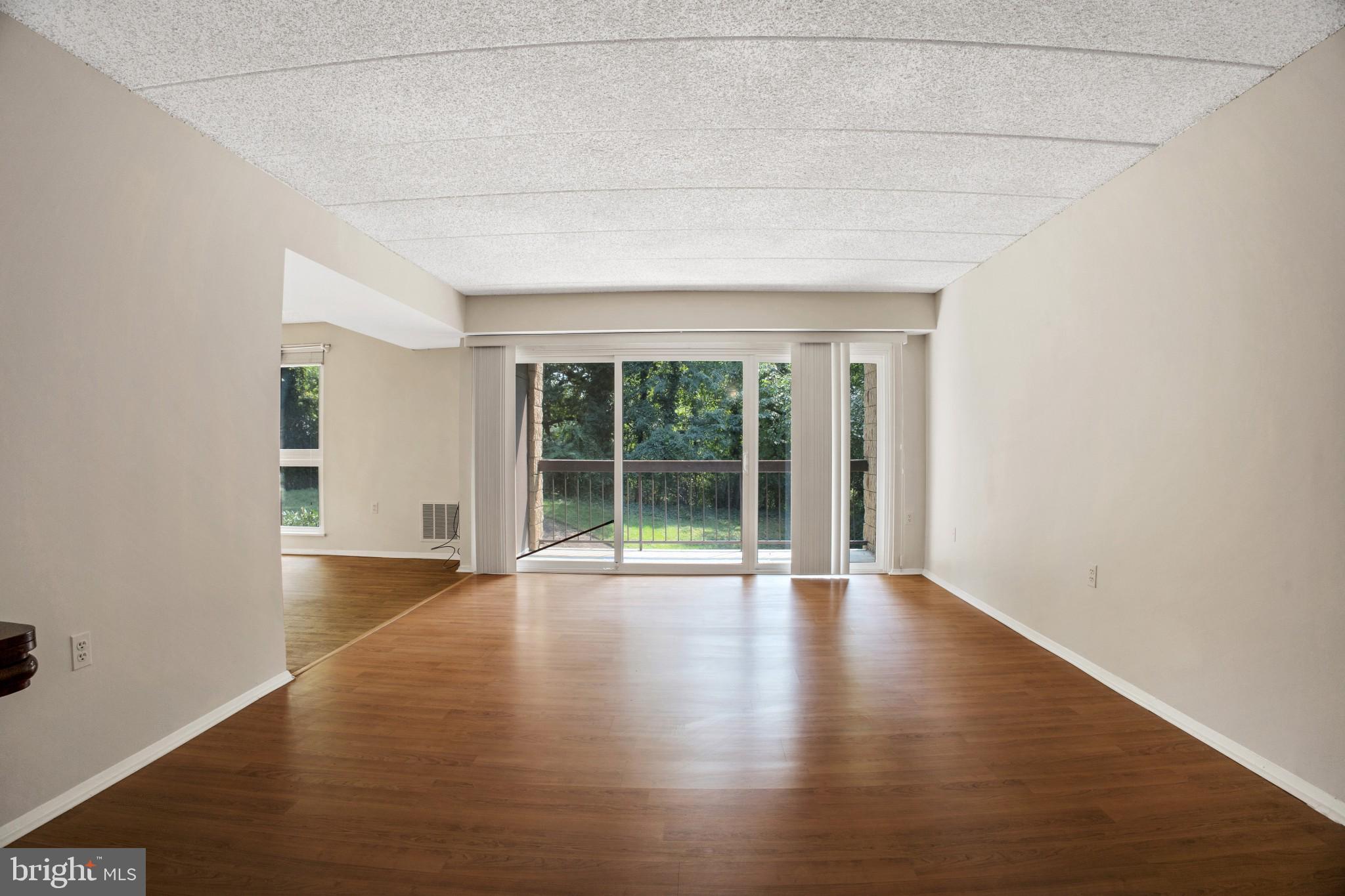 ALEXANDRIA OVERLOOK - Residential