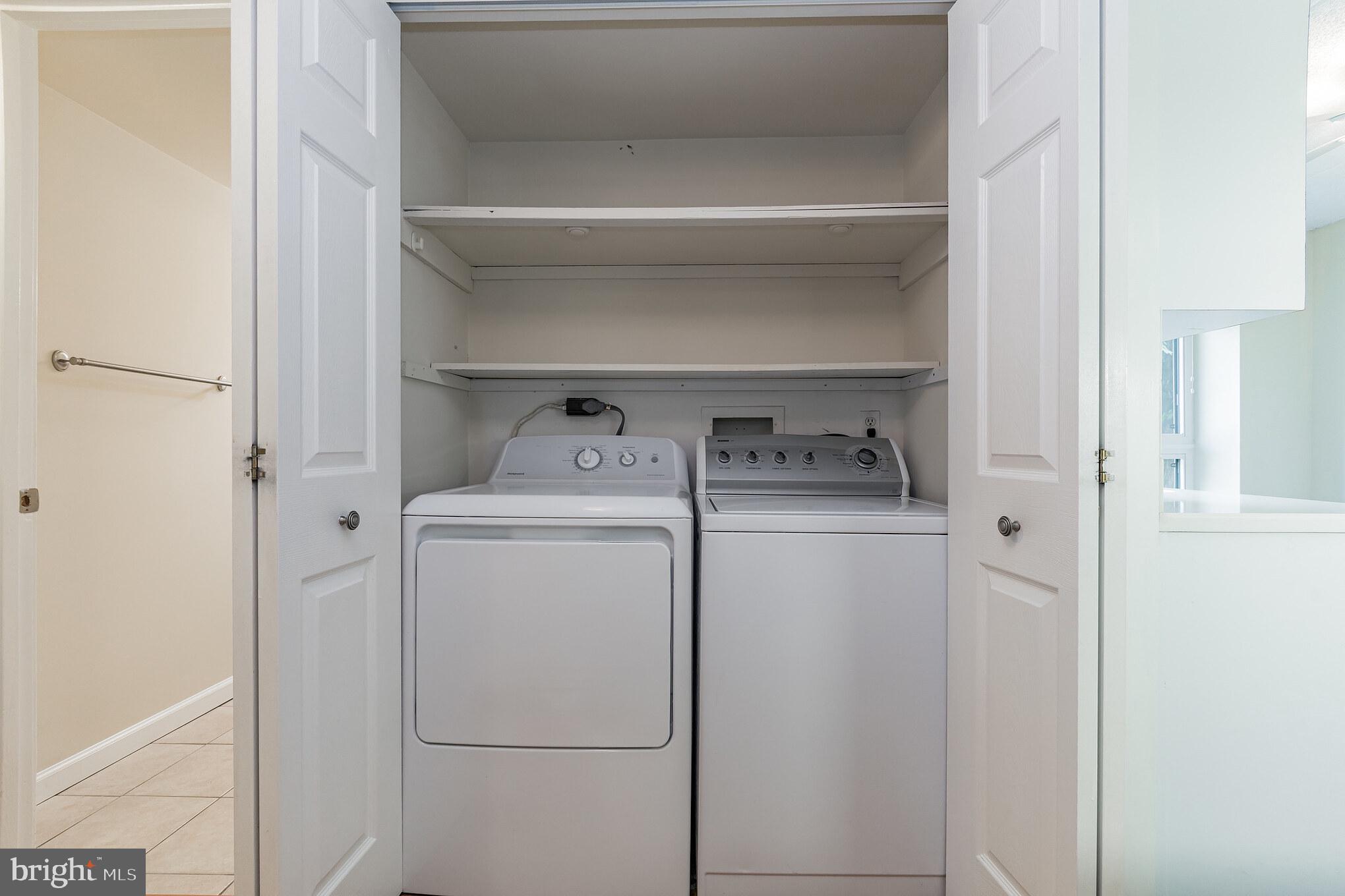 ALEXANDRIA OVERLOOK - Residential