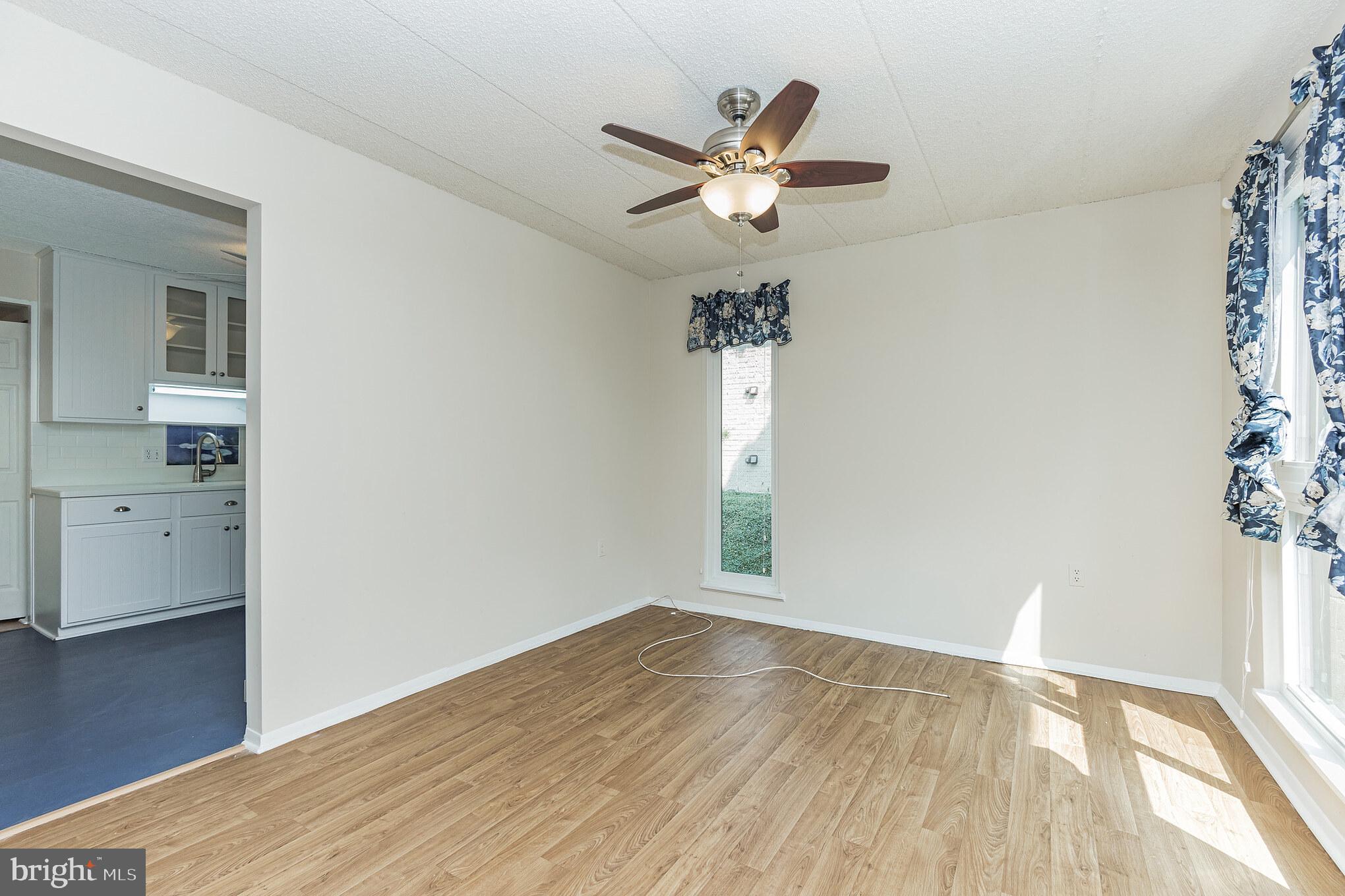 ALEXANDRIA OVERLOOK - Residential