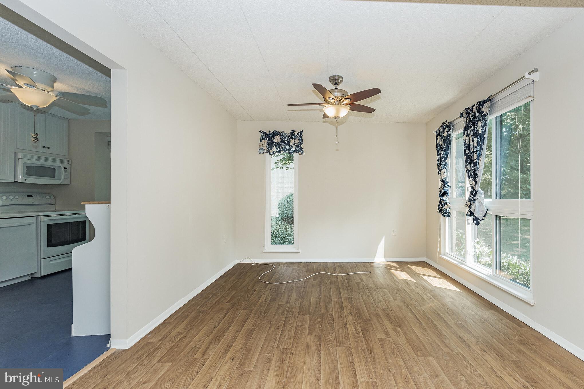 ALEXANDRIA OVERLOOK - Residential