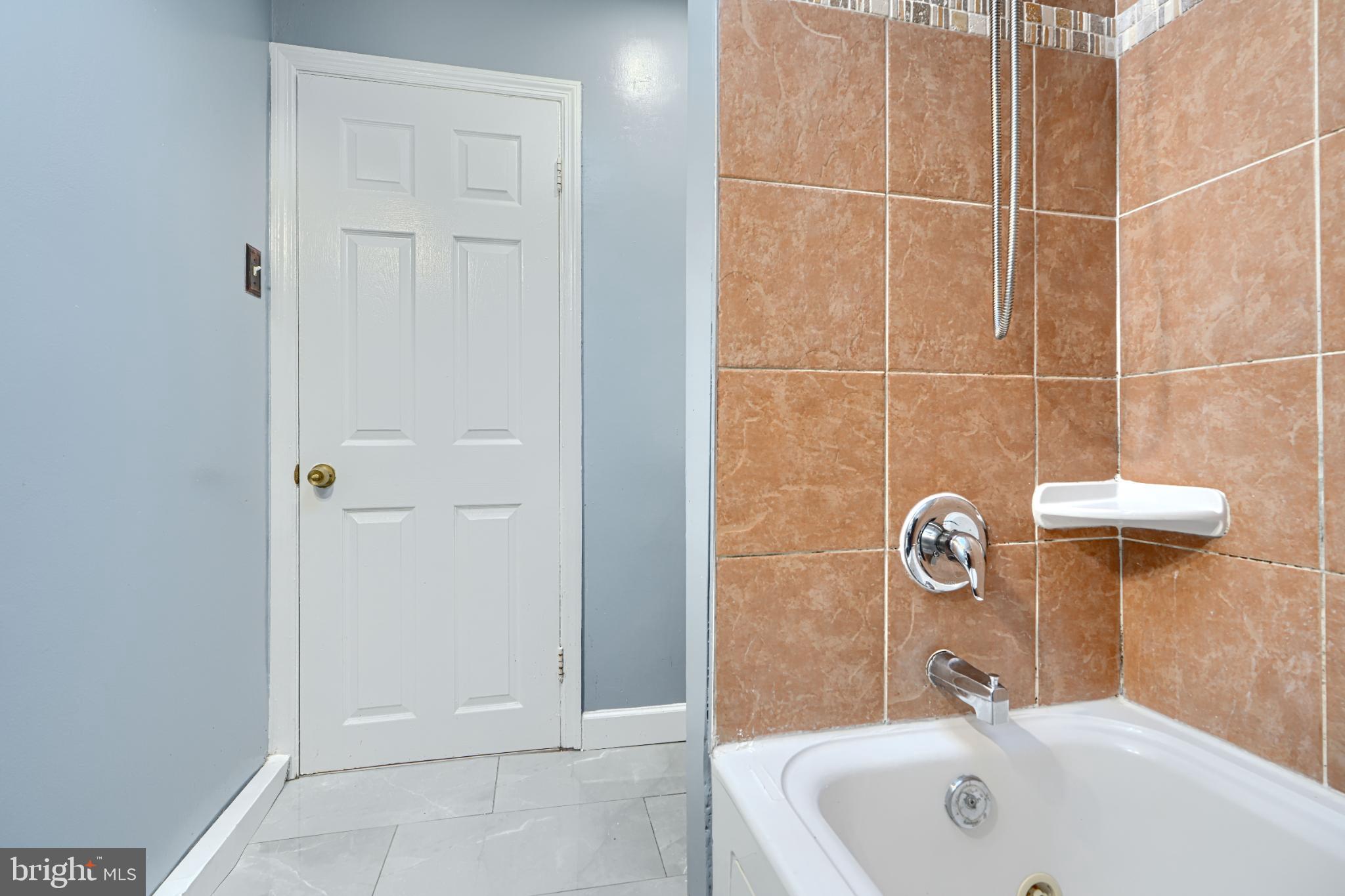 BALTIMORE COUNTY ROSEDALE - Residential