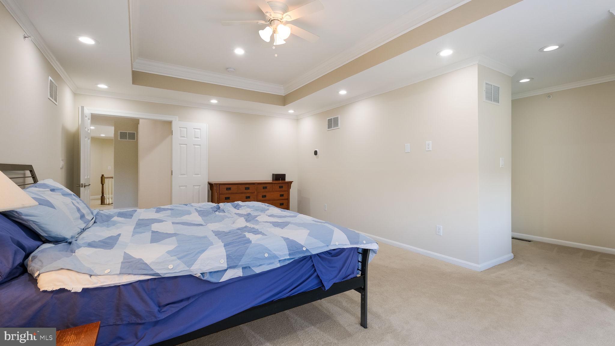 DEVONSHIRE ESTATES - Residential