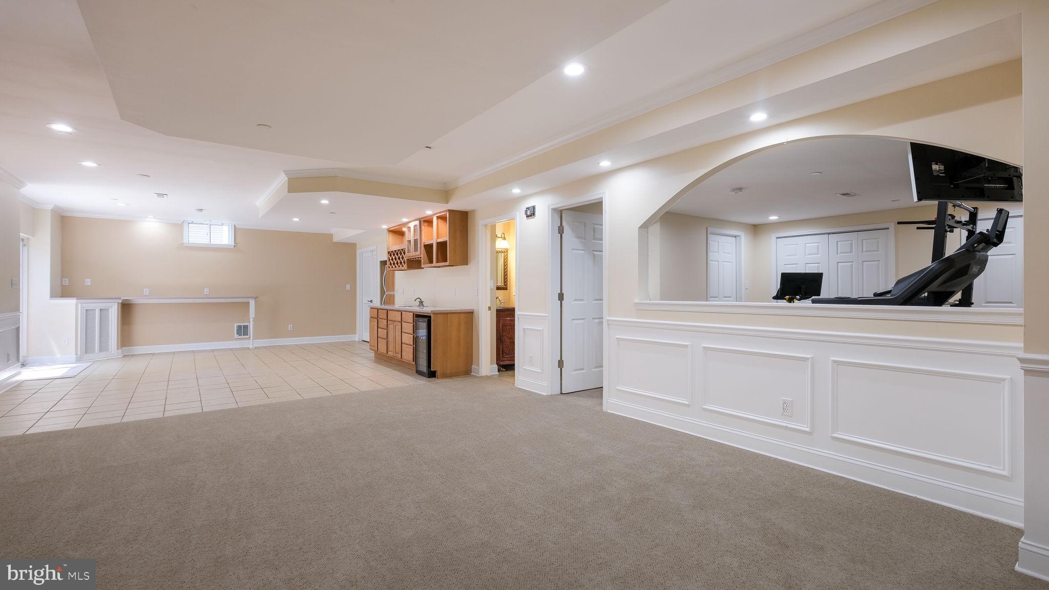 DEVONSHIRE ESTATES - Residential