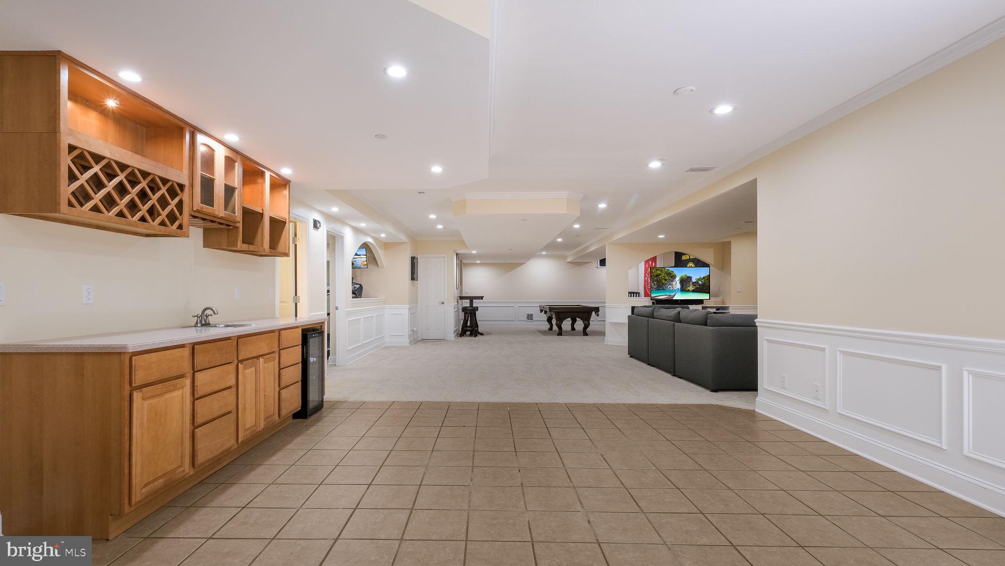 DEVONSHIRE ESTATES - Residential