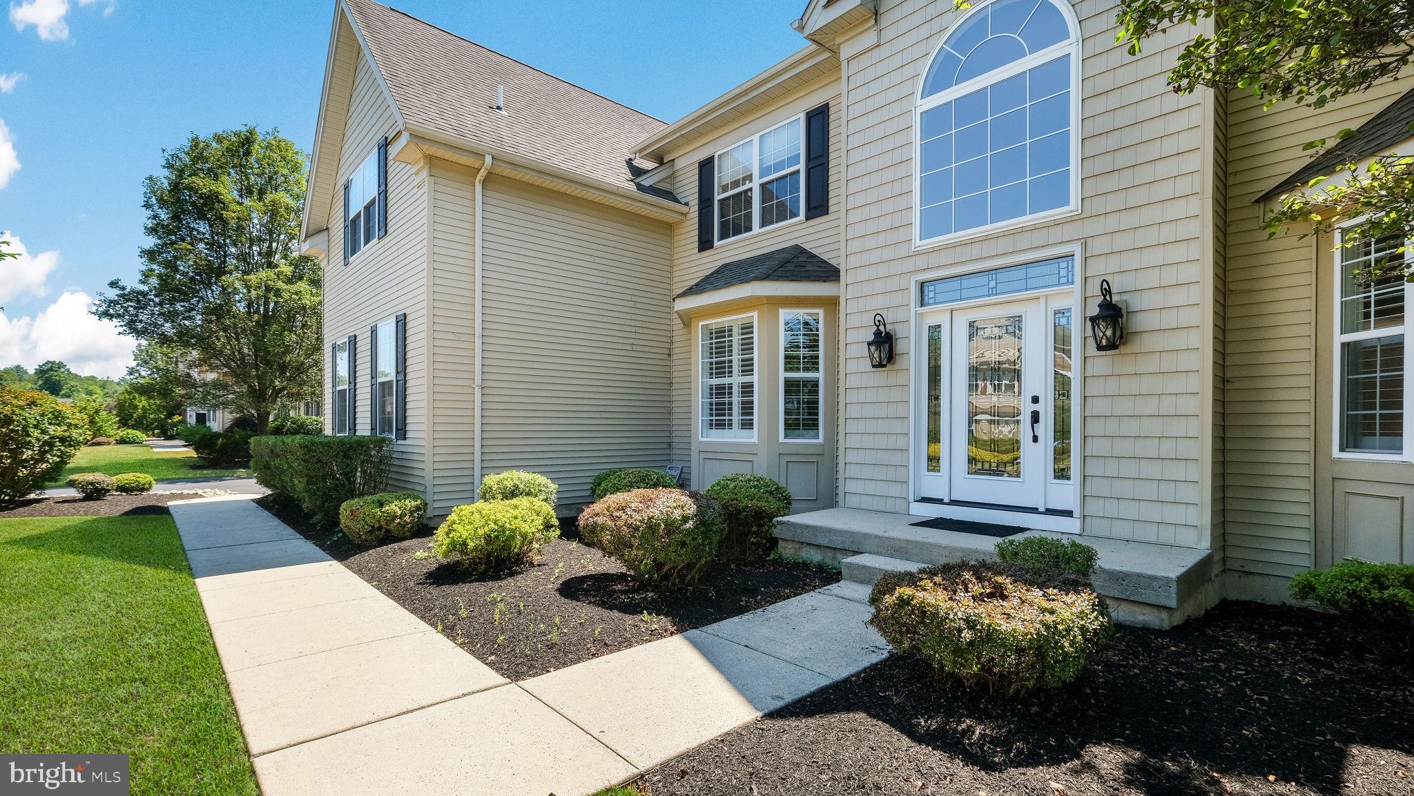 DEVONSHIRE ESTATES - Residential