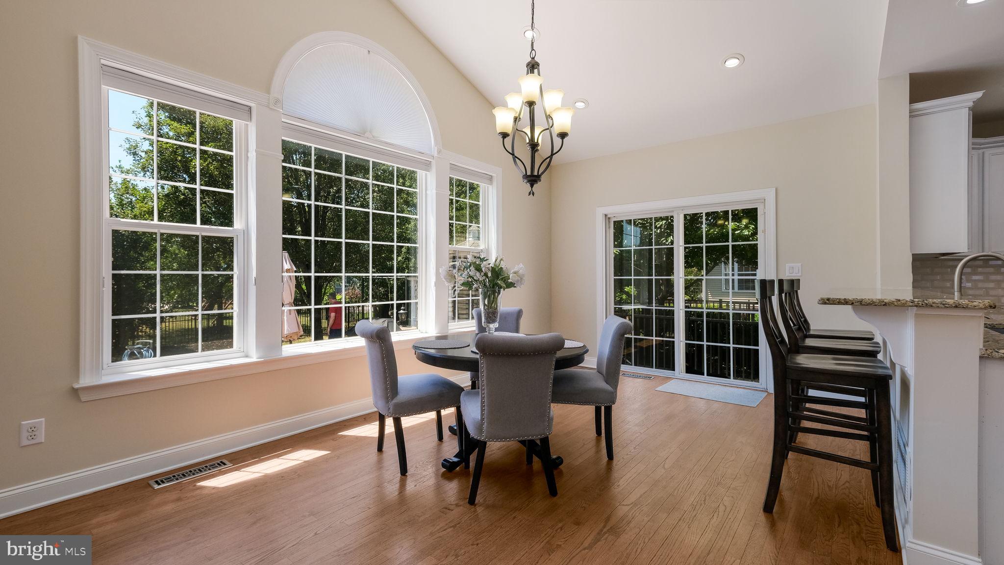 DEVONSHIRE ESTATES - Residential